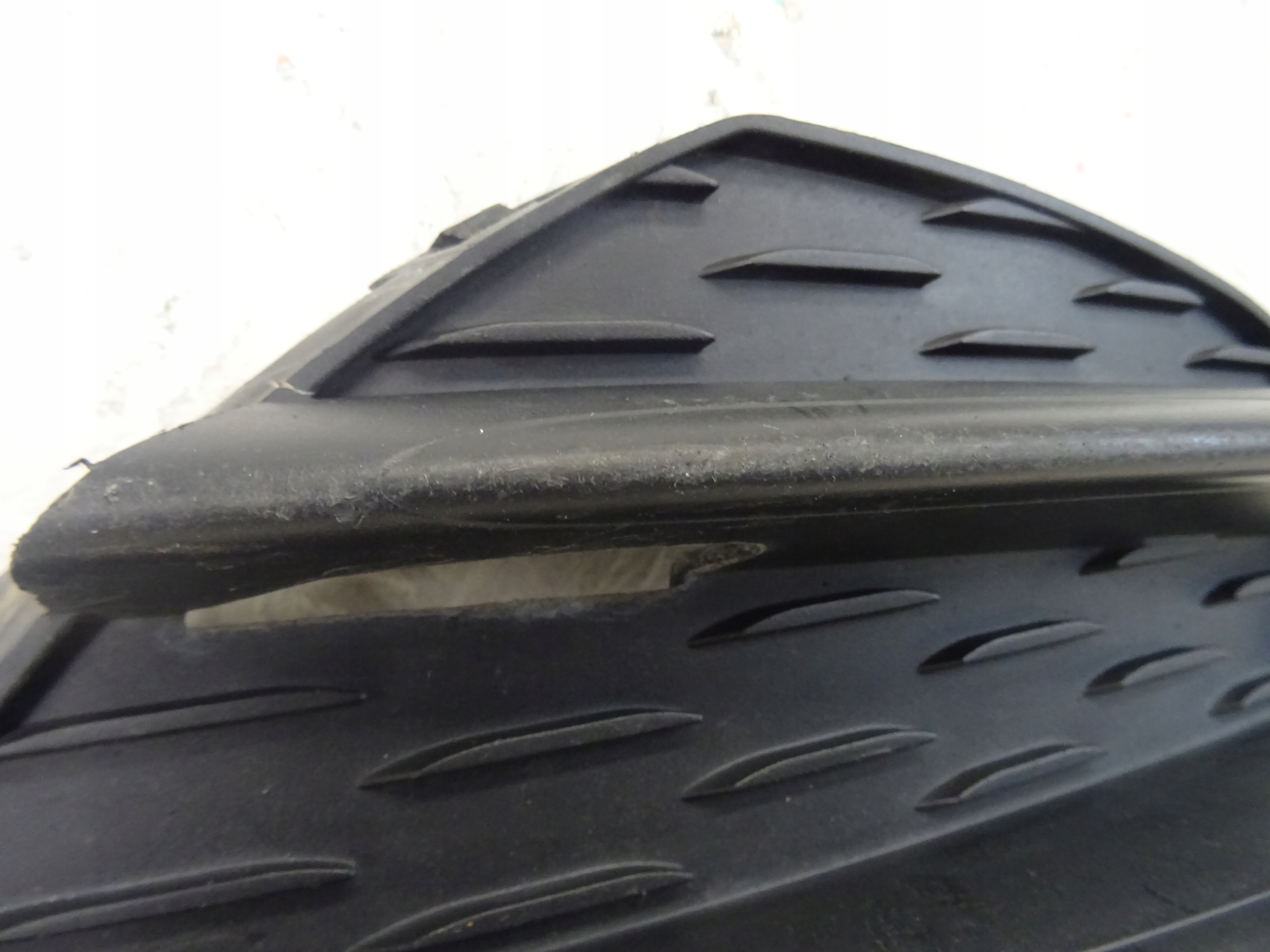 grid of a bumper front front right MERCEDES A177 AMG A1778858400