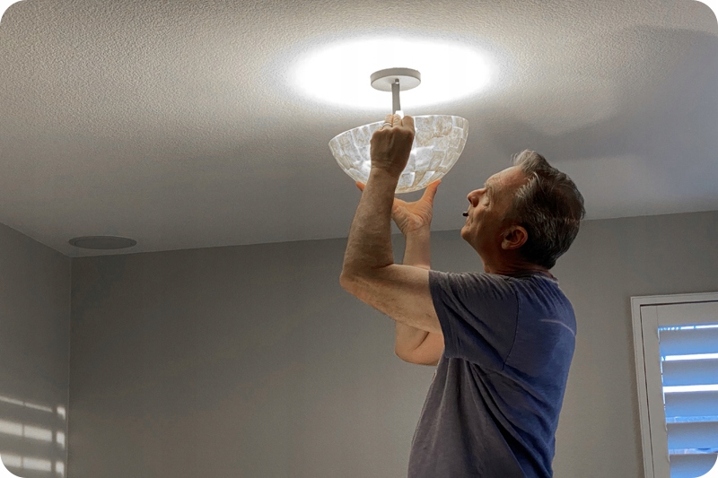 ENERGOOGSZCZĘDNA MOCNA JASNA ŻARÓWKA LED E27 15W 1200lm 4500K GRUBY GWINT Marka AWL