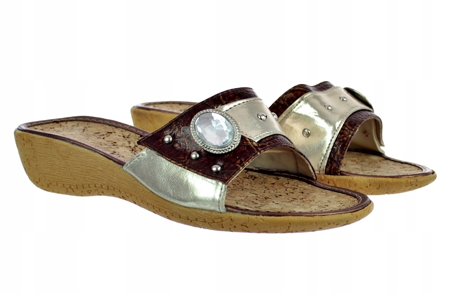 

Klapki Eleganckie Brązowe Casual Koturn 6083 r. 40