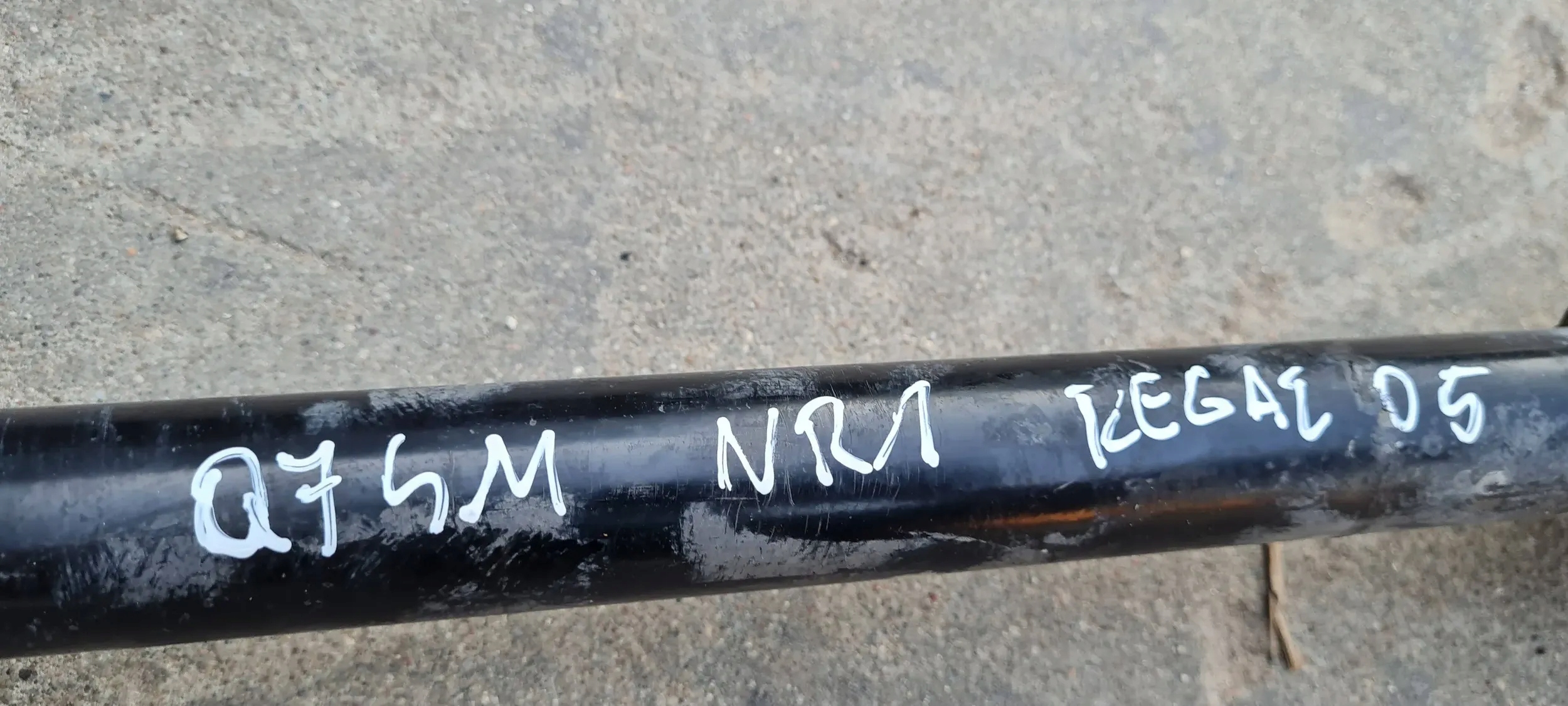 SQ7 Q7 4M semi-axis semi-axis rear part left right 4.0 TFSI 4M0501201A