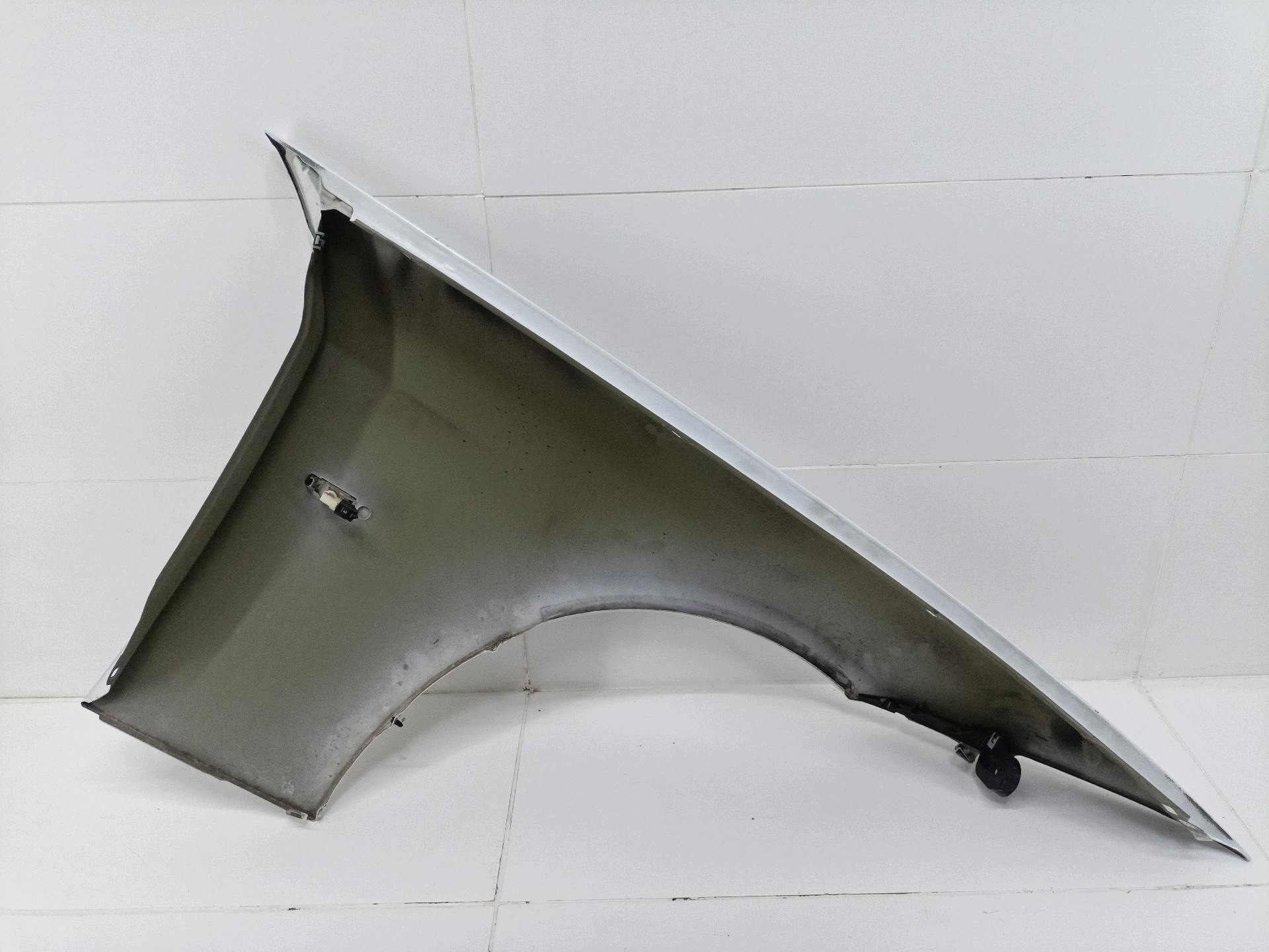 sárvédö eleje bal strona BMW 3 E90/E91 E91 2007