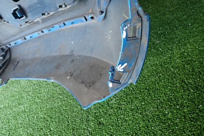AUDI Q3 15- Frontstoßstange vorne