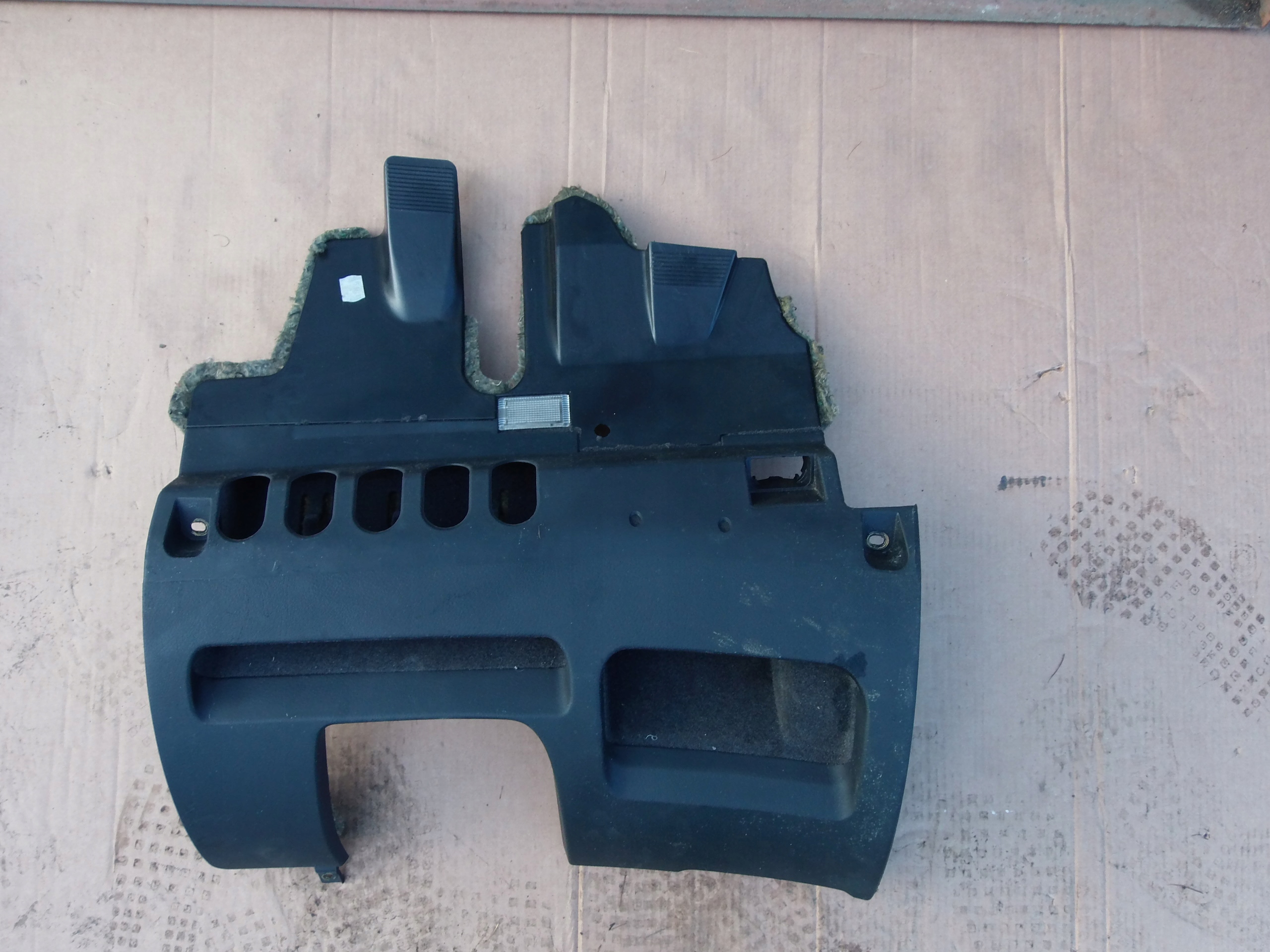 бардачок защита под Рулевое колесо руль 4B1863075 Audi A6 C5 европа