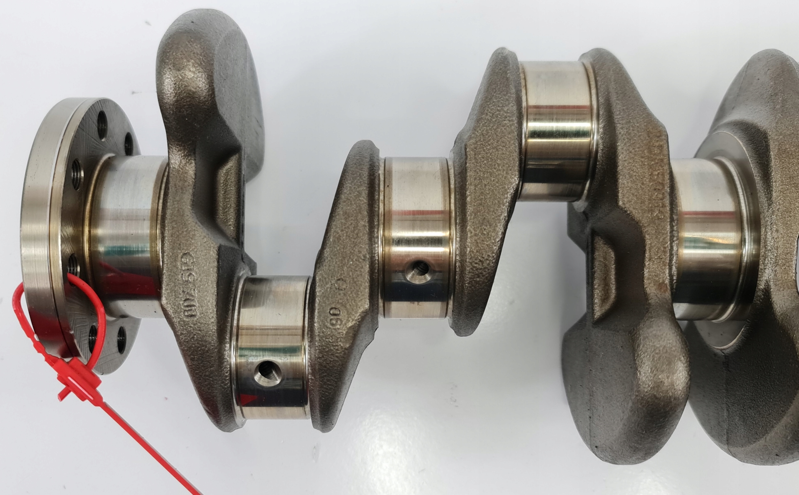 WAŁ KORBOWY MERCEDES W176 1.6 CGI 270910 A2700013 Numer katalogowy części A2700013