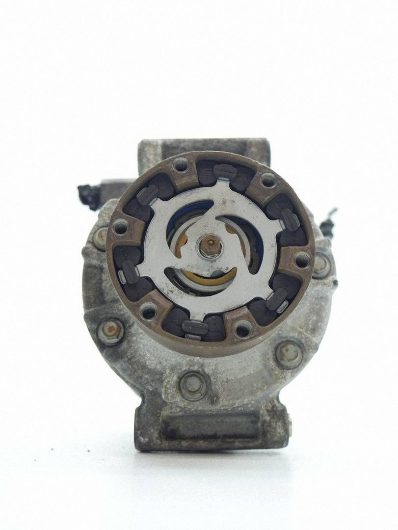 compressor compressor; of the air conditioning AUDI A6 C6 4.2 FSI 4F0260805E