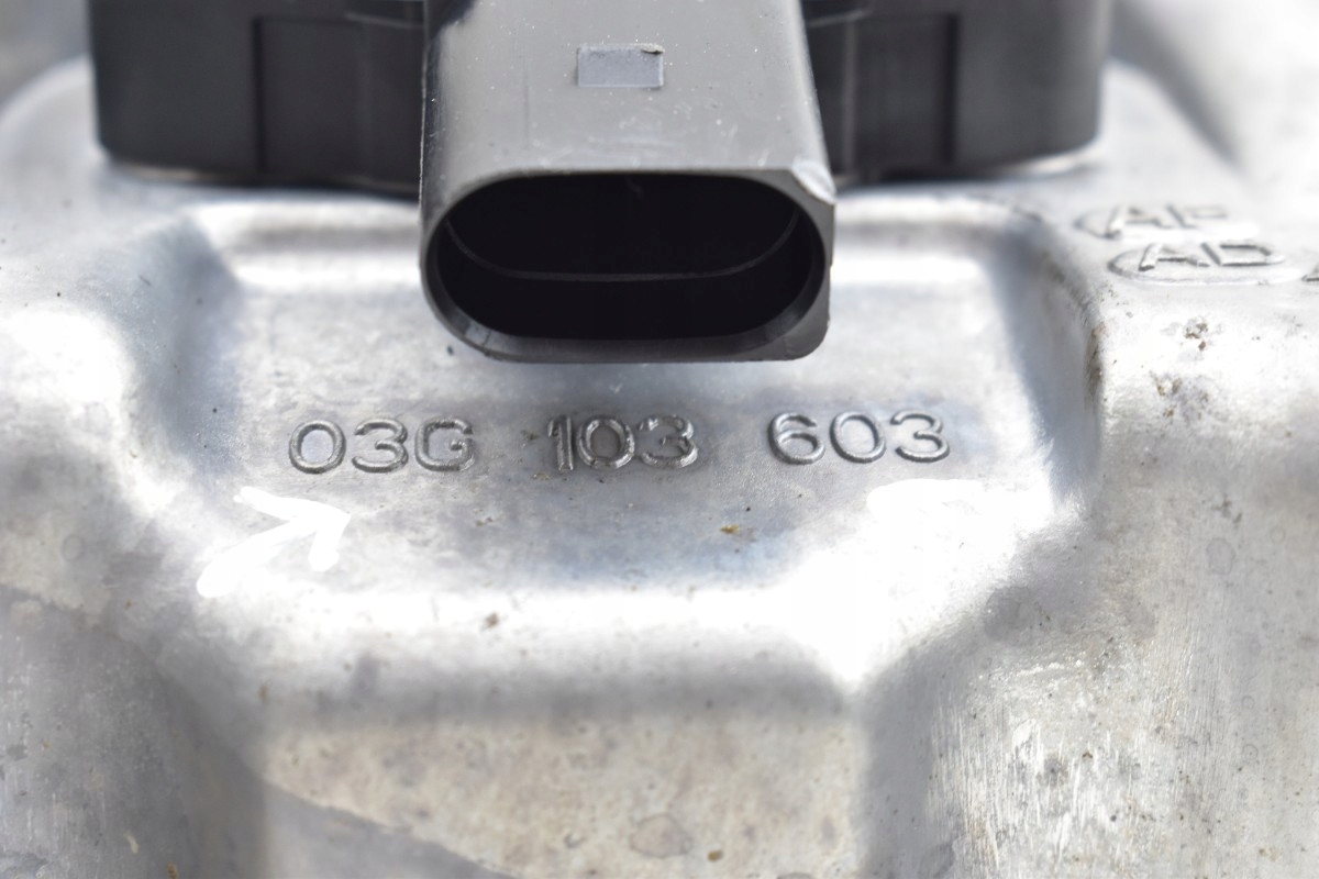 Ölwanne Sensor VW PASSAT B6 GOLF V AUDI A3 8P 2.0 TDI 03G103603AD