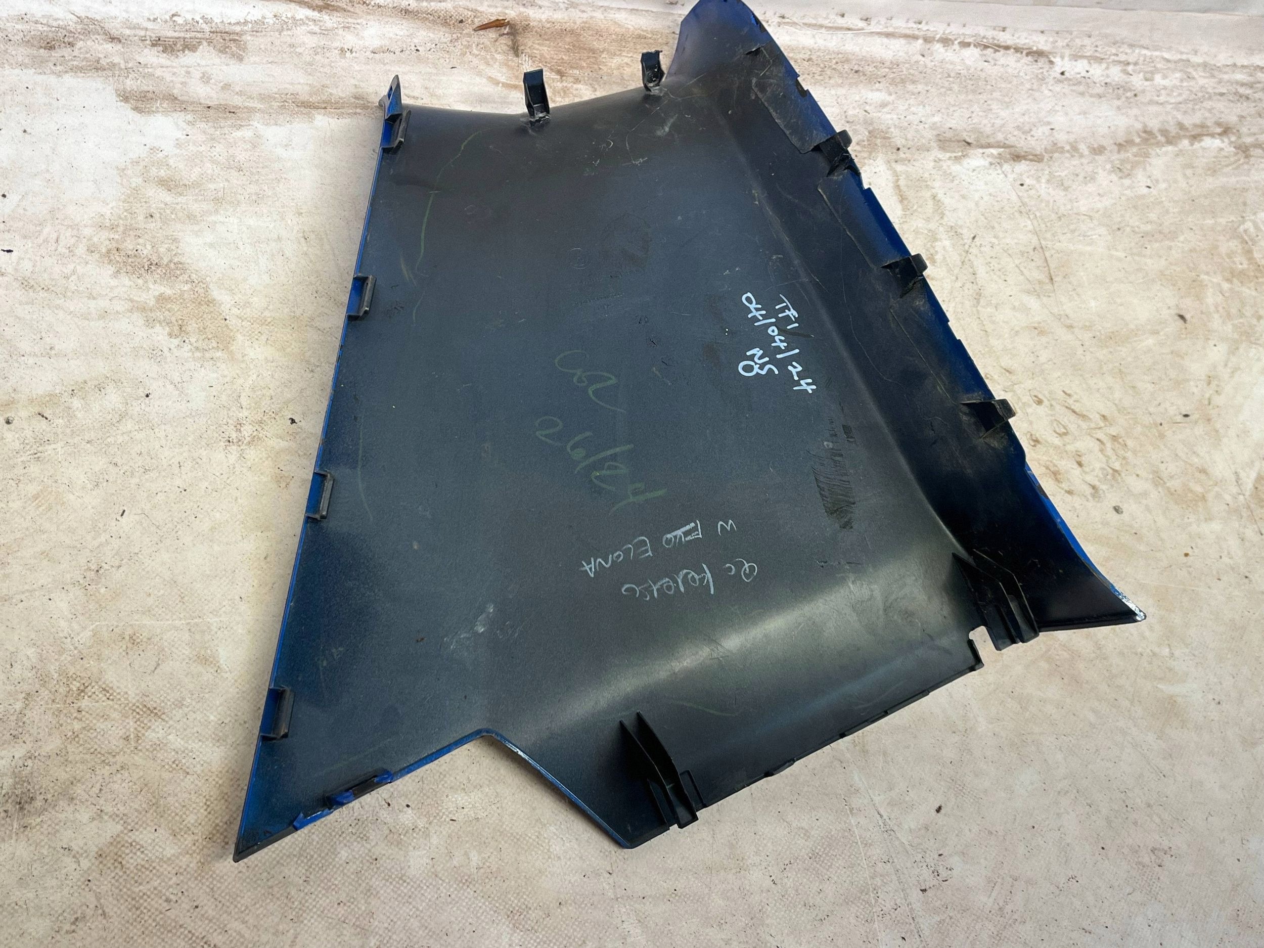 Copertura plastica VOLKSWAGEN AMAROK II 2022- N1XB-E286F68 @M