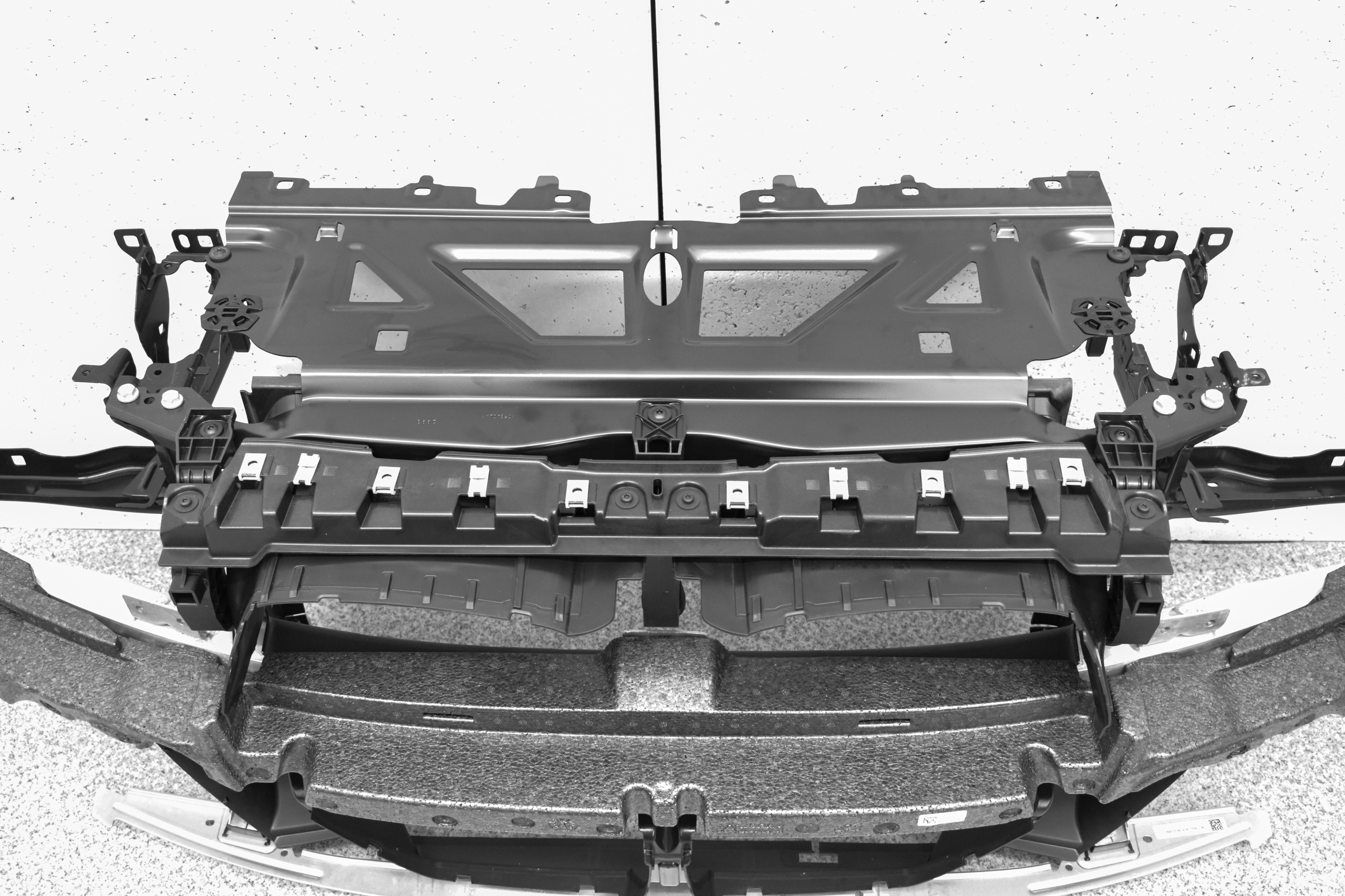 PAS PRZEDNI WZMOCNIENIE BELKA ABSORBER BMW M4 G82 G83 G80 Numer katalogowy części PAS PRZEDNI WZMOCNIENIE BELKA ABSORBER BMW M4 G82 G83 G80