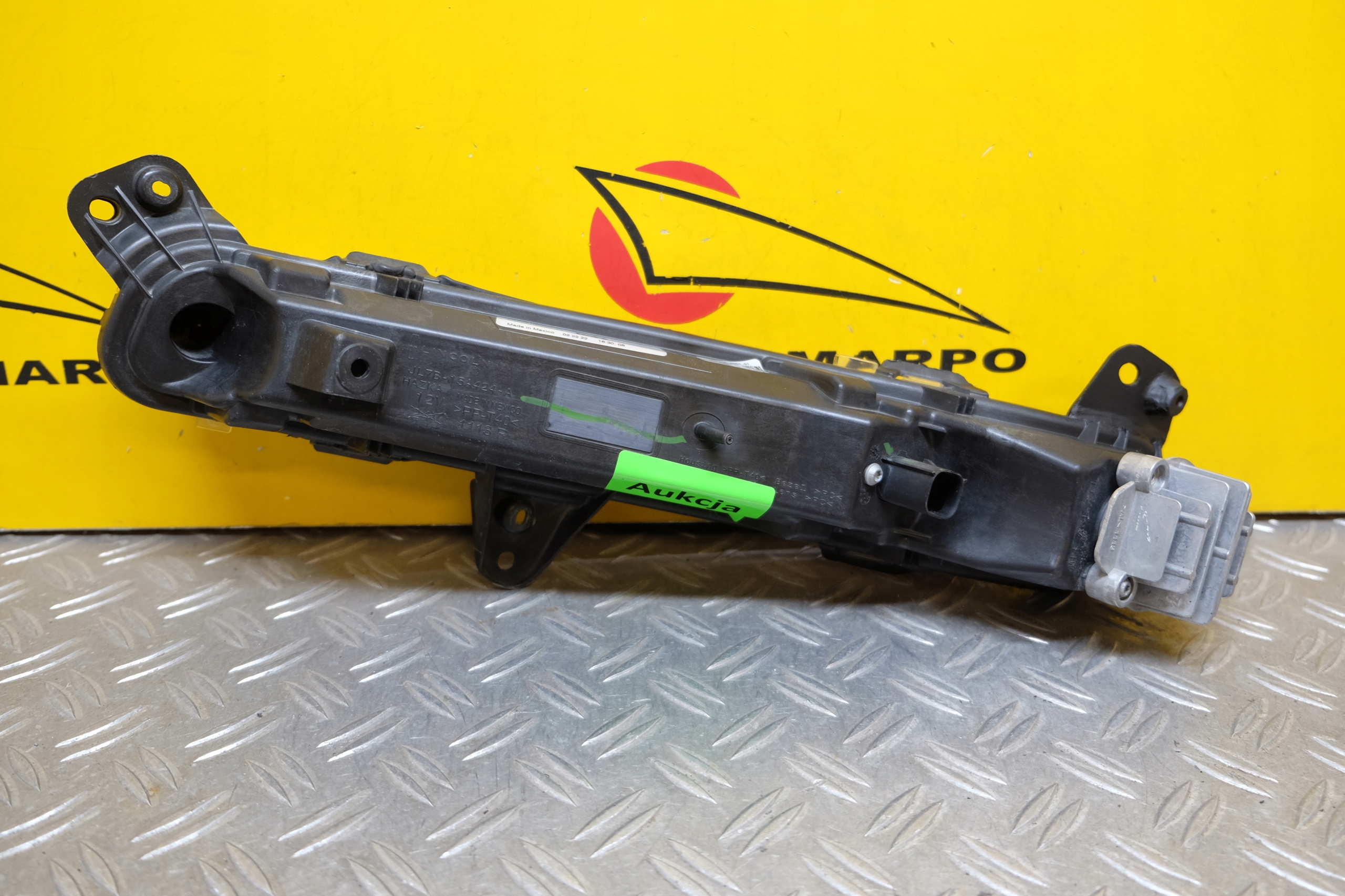 LINCOLN NAVIGATOR 2018-2020 ГАЛОГЕН led правая перед америка