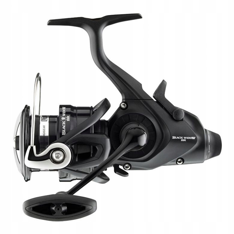 Naviják Daiwa Black Widow Br Lt 3000
