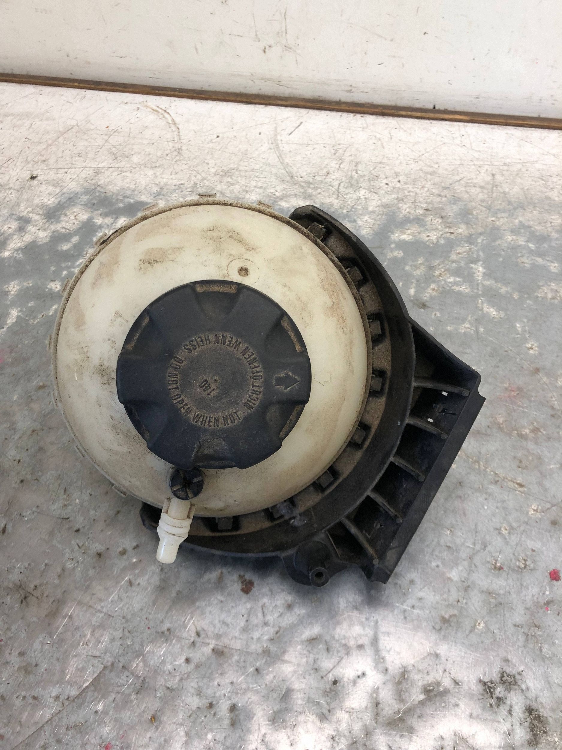 ekspanziona posuda BMW F31 7609470