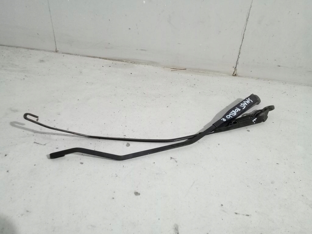 Smart Fortwo wiper arms