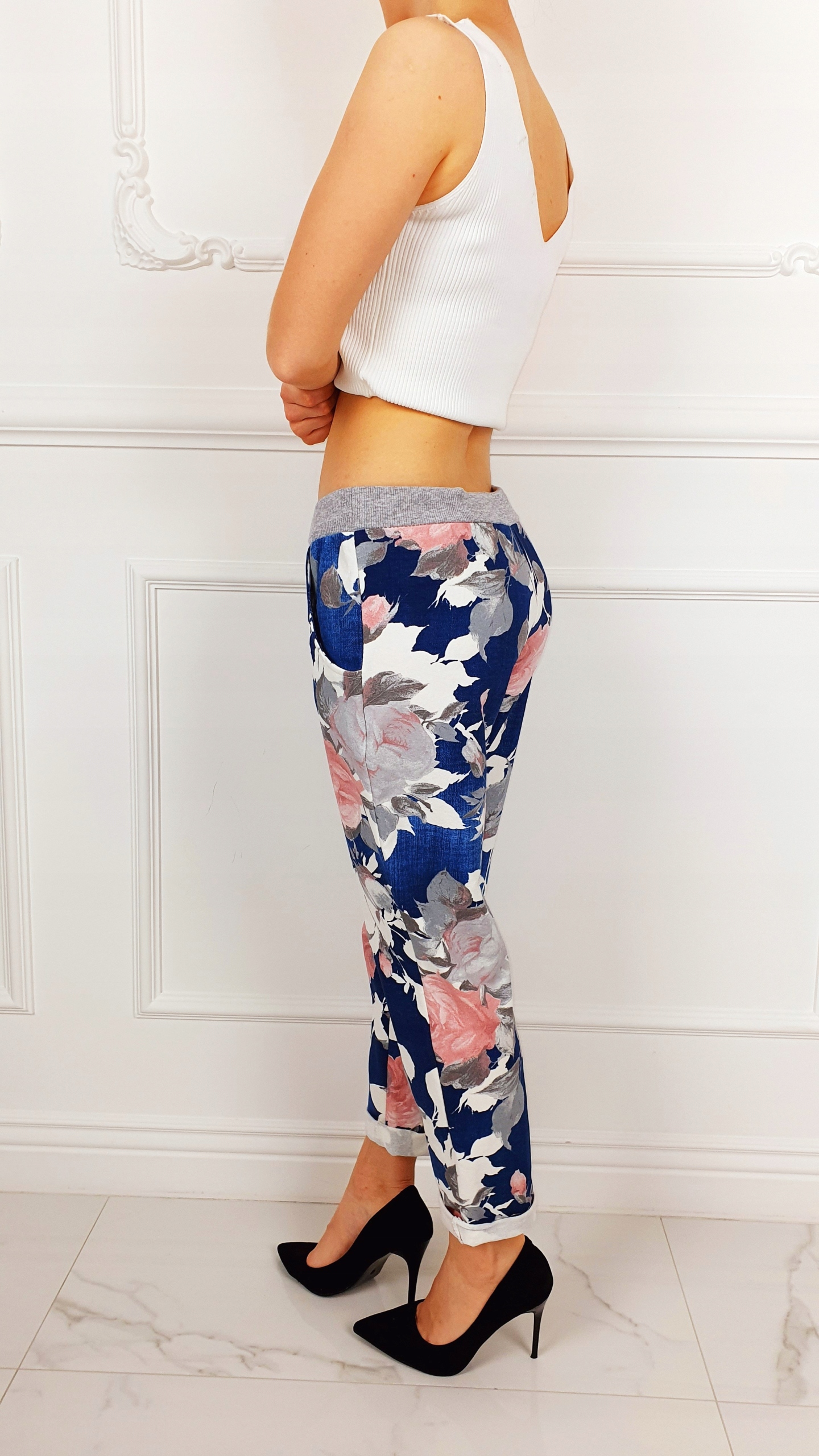 WYGODNE - SPODNIE - DRESOWE - KWIATY - BAWEŁNIANE Wzór dominujący inny wzór