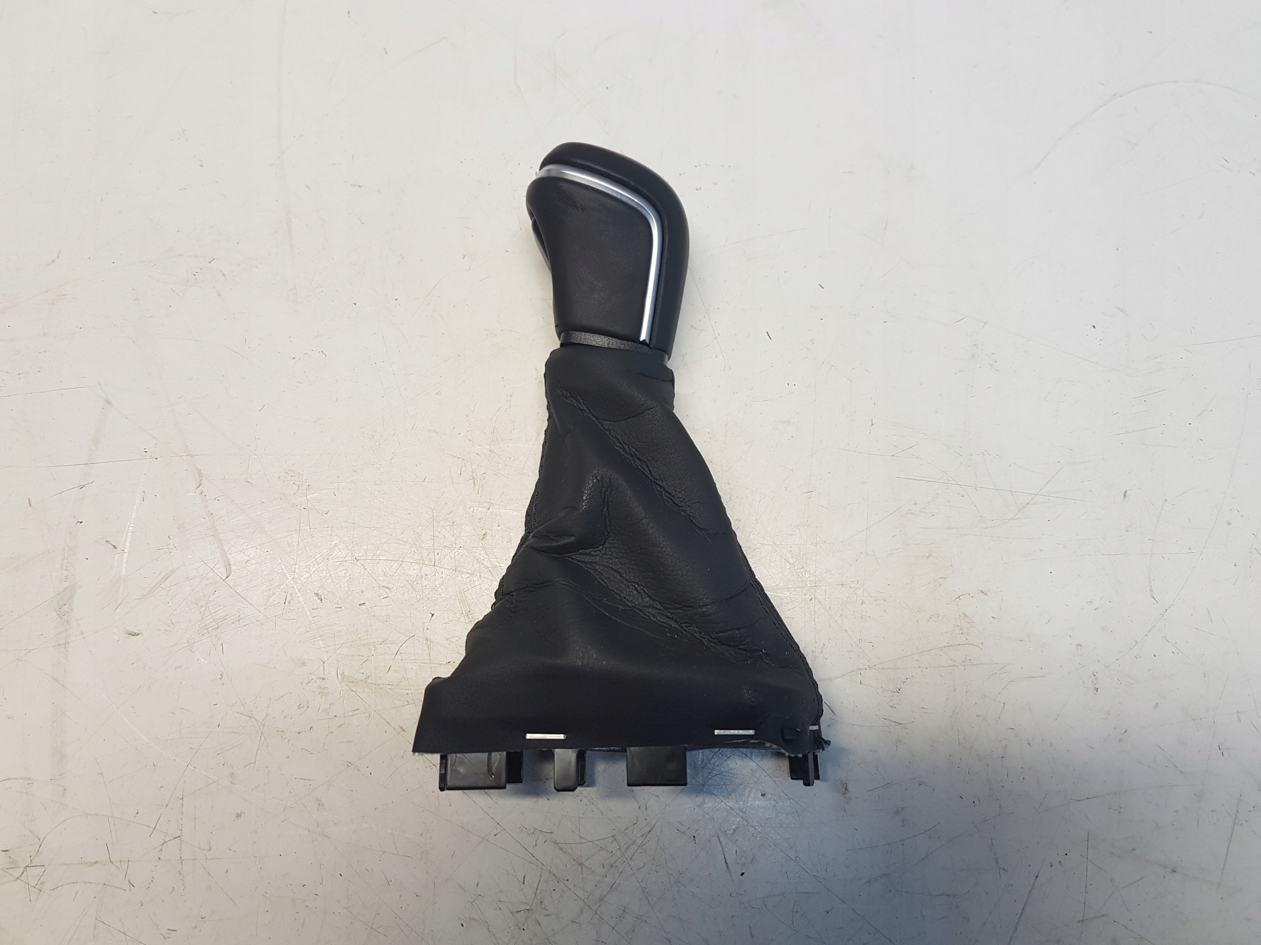 TOYOTA YARIS IV P21 ручка переключения передач сильфон автомат