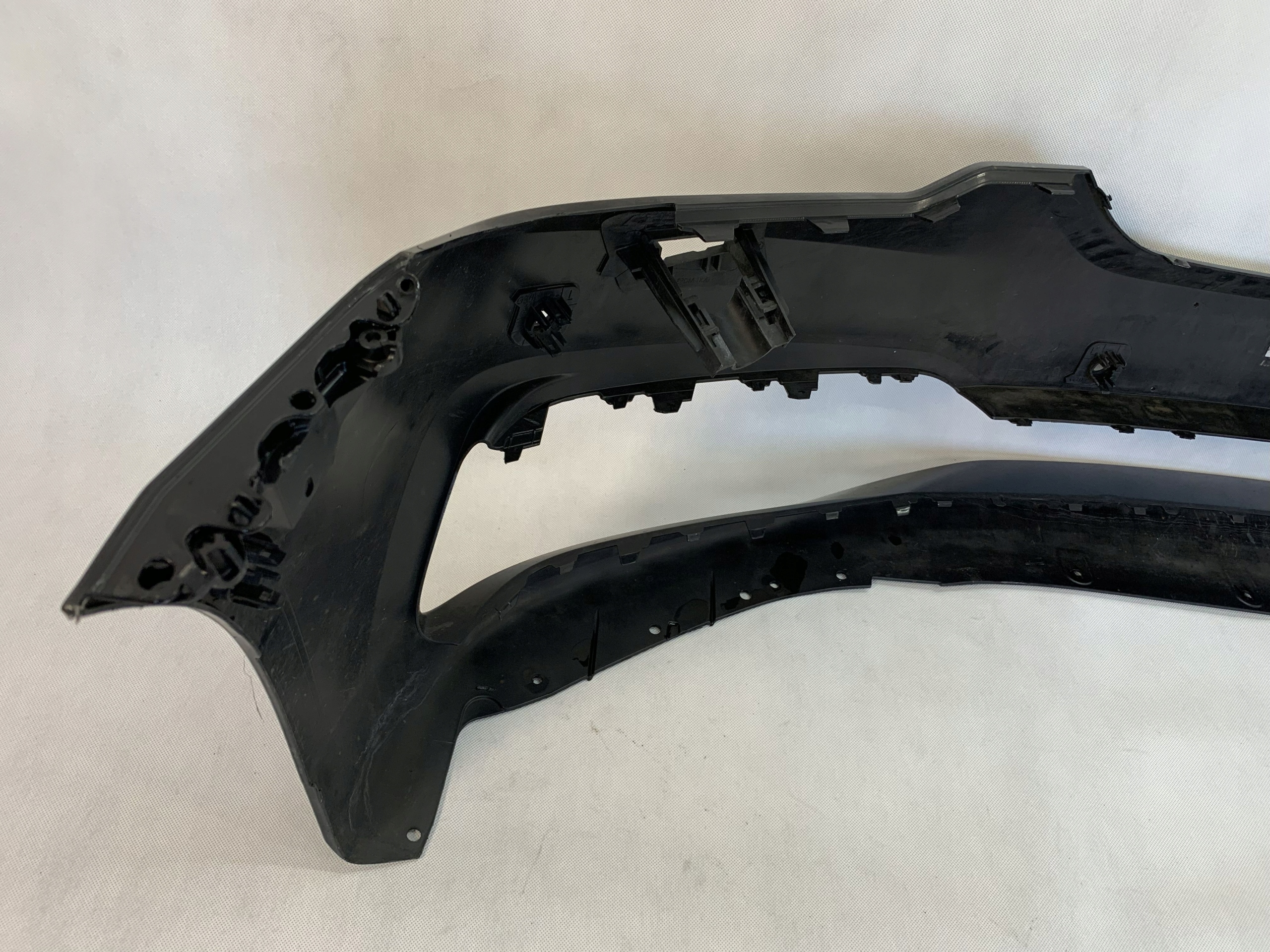 front bumper BMW 5 V G30 G31 17r 2017 SPR PDC 51117385336 09.25