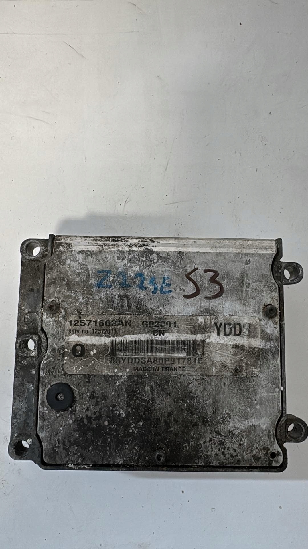 control unit of the engine 12571663AN YDDS 12572011 OPEL VECTRA C 2.2 Z22SE