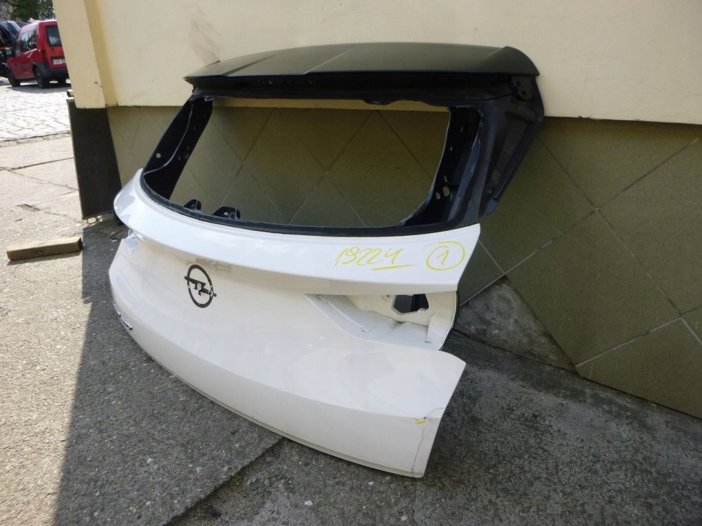 OPEL GRANDLAND X HECKKLAPPE