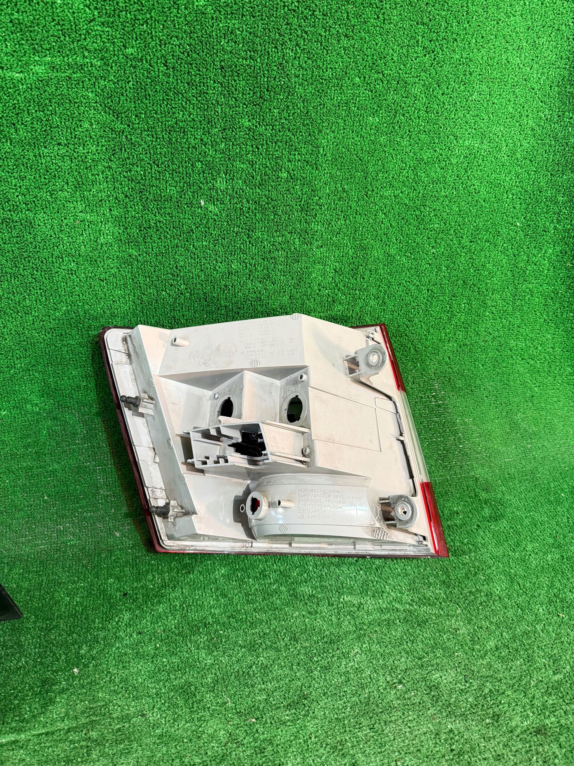 light rear part rear SKODA OCTAVIA III KOMBI NR:81