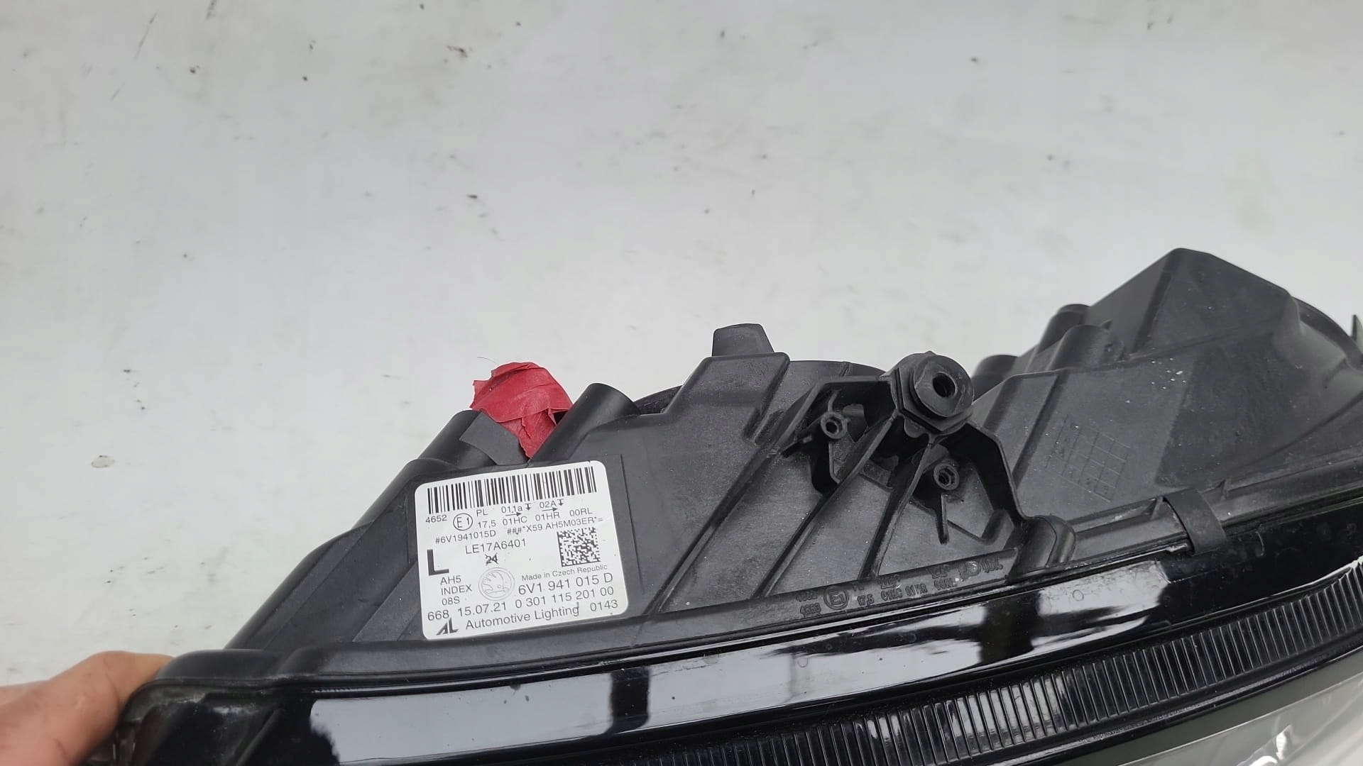 SKODA FABIA III LIFT 18-21 light left front 6V1941015D