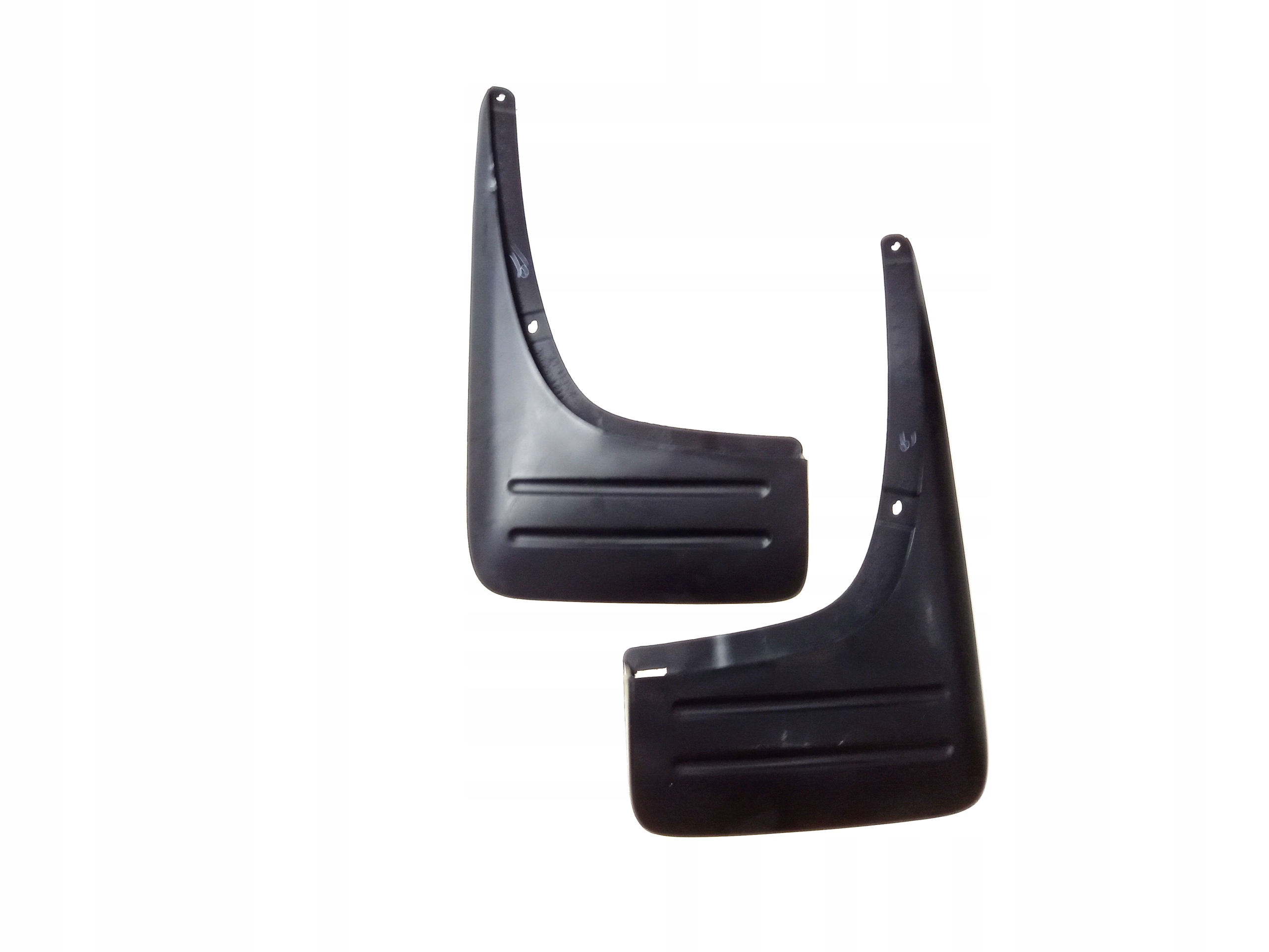 RAV4 01-05 CHLAPACZE TYLNYCH KÓŁ TYŁ TYLNE