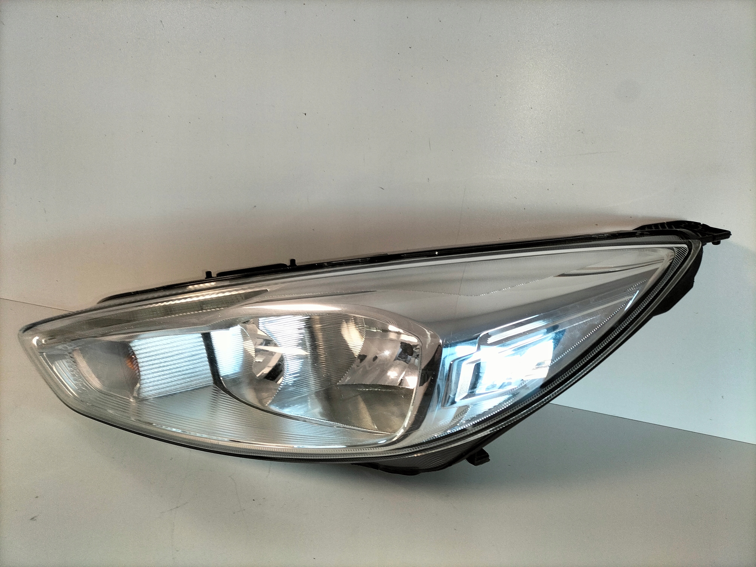 light front reflektor left FORD FOCUS III MK3 LIFT 14-18