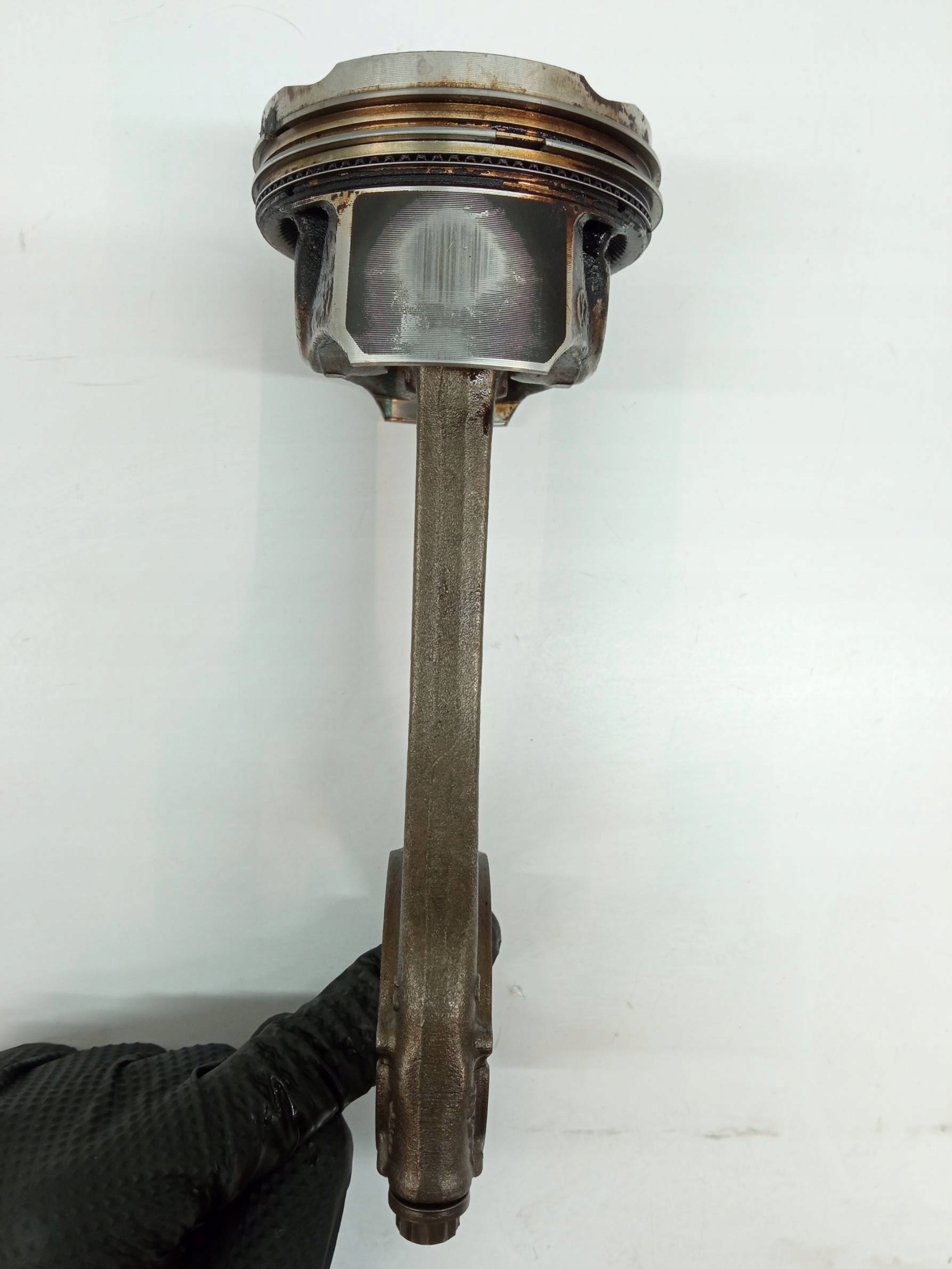 piston connecting rod 105EQ 74,472 1.5 TSI Skoda Octavia III (2012-2020 )