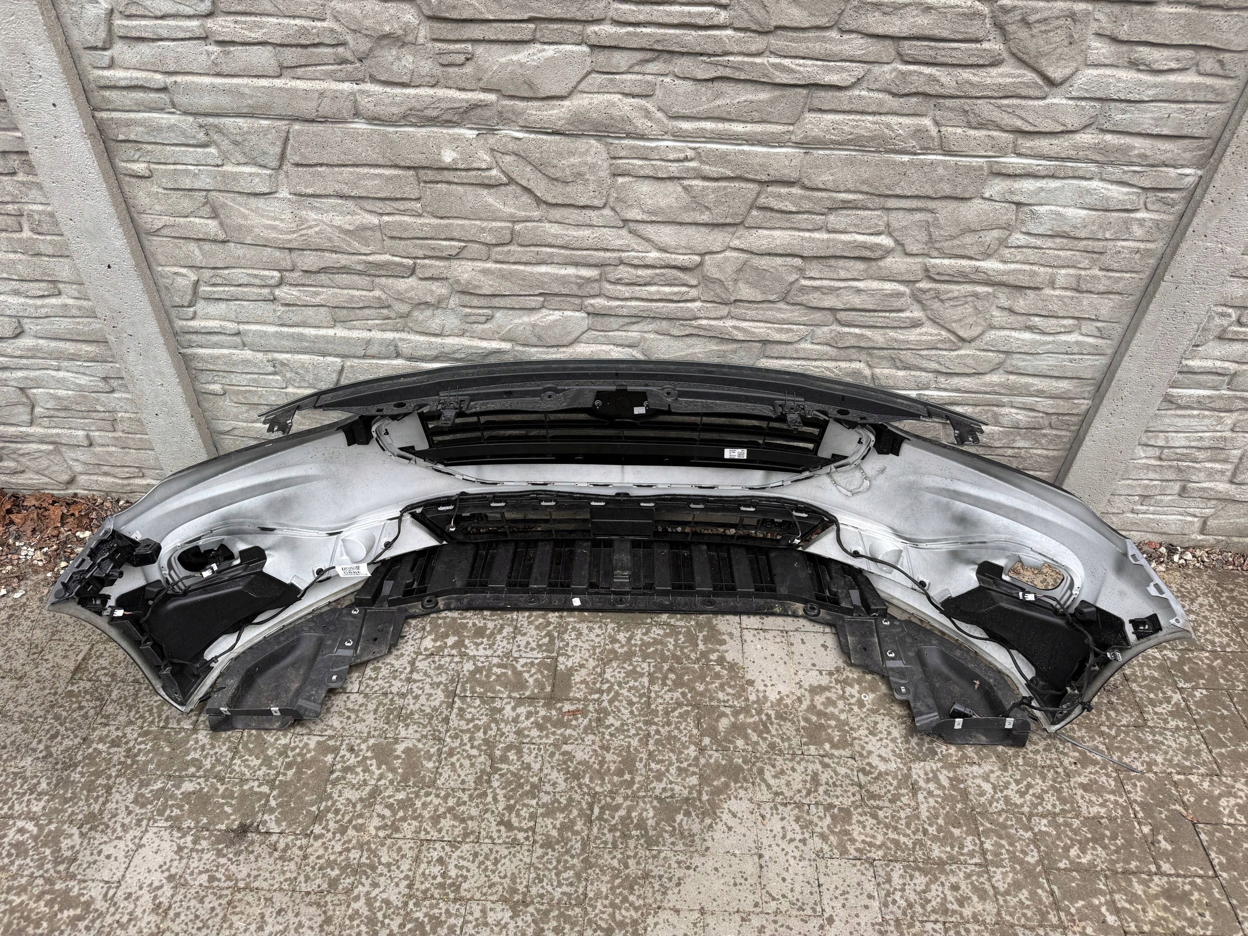 Ford Focus Mk4 Mk-4 21- Lift bumper front front