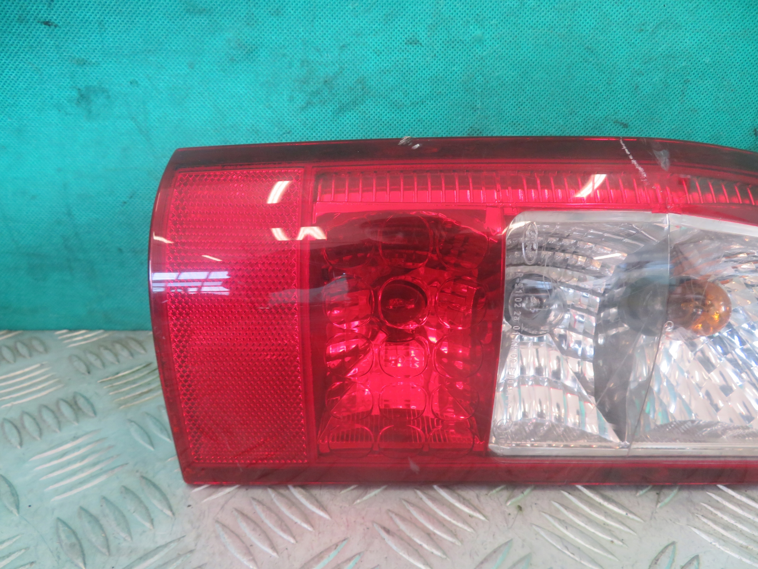 light left rear part FORD TRANSIT 13R 6C11-13405