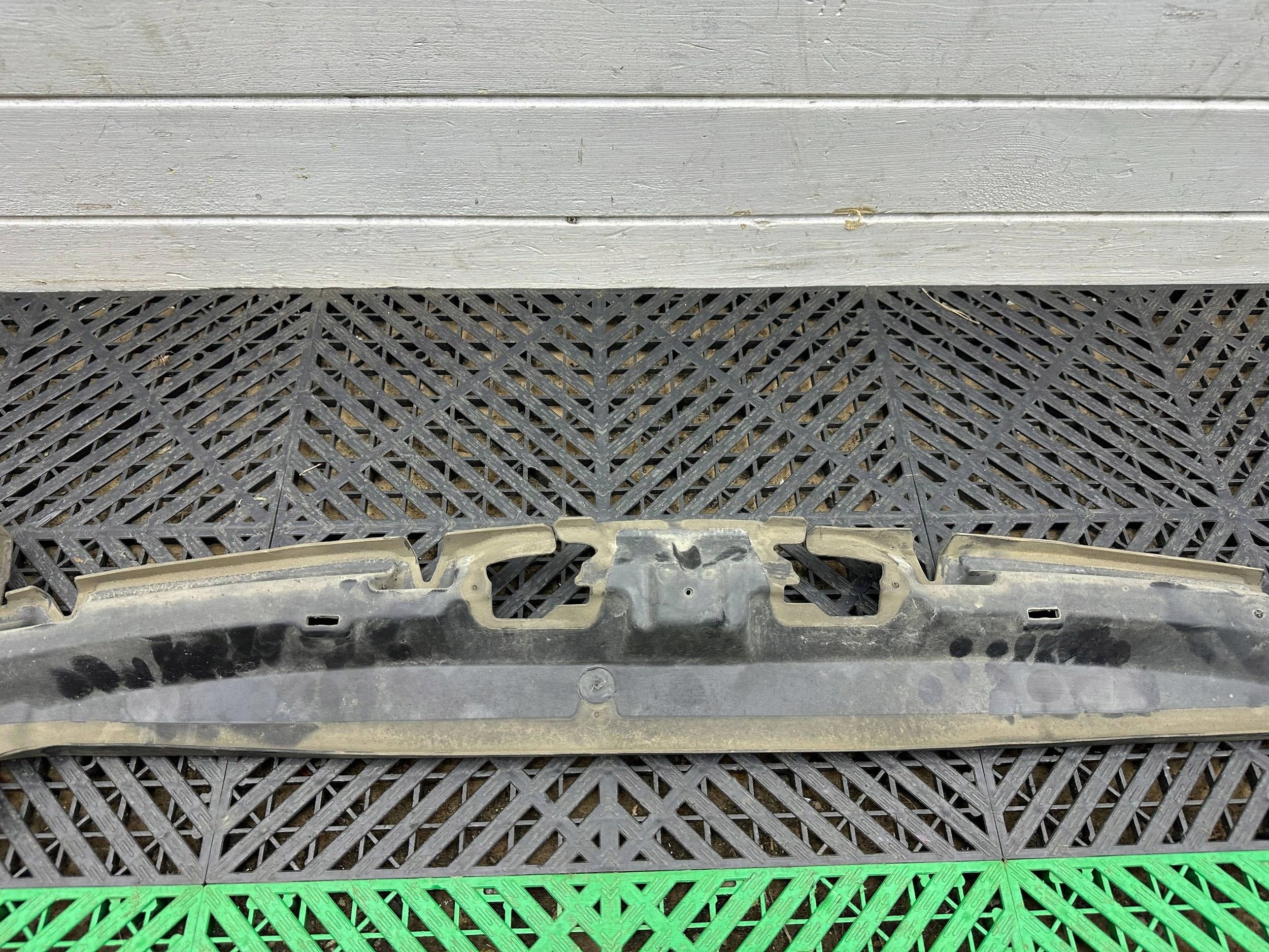 pillar upper BMW 6 G32 Gran Turismo 7415640