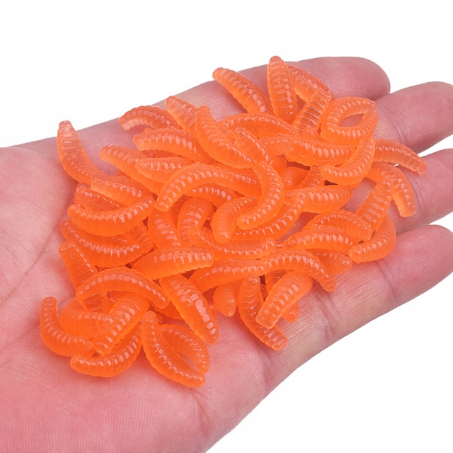 Robaki Przynęta Sztuczna Guma 2,2cm zestaw 20 sztuk