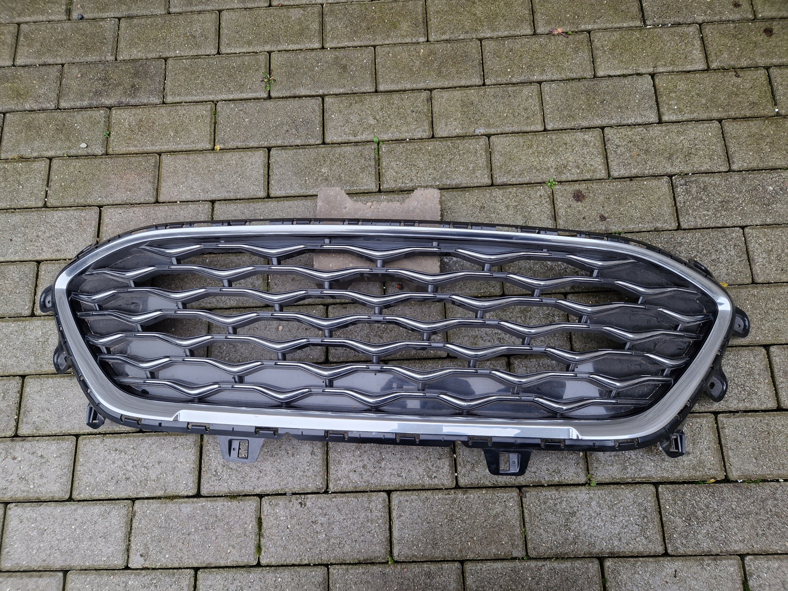 Ford Kuga III Mk3 Kühlergrill FRONTGRILL Kühlergitter - Thumbnail 1