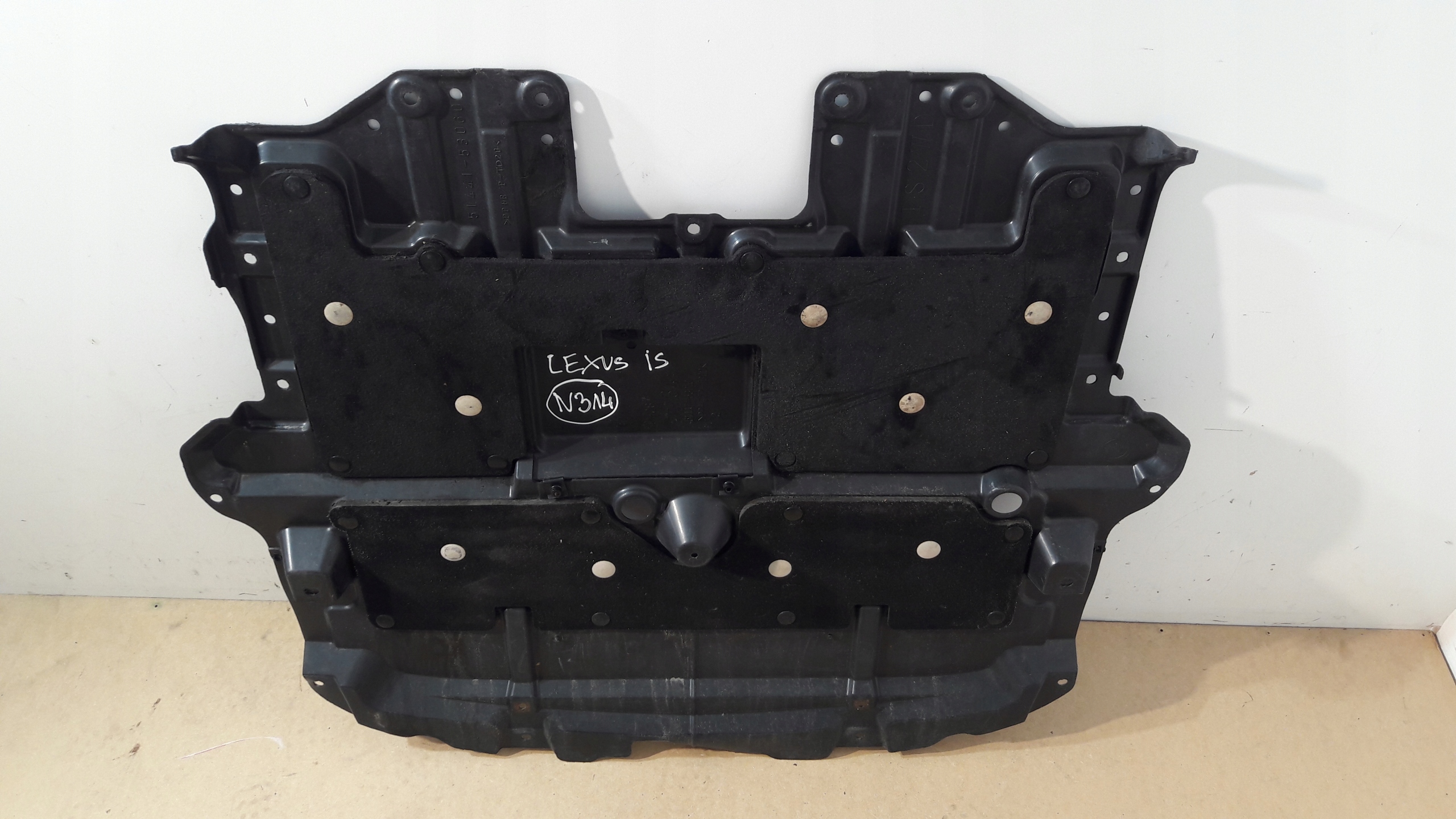 LEXUS IS cover below engine 51447-53010 (N314)