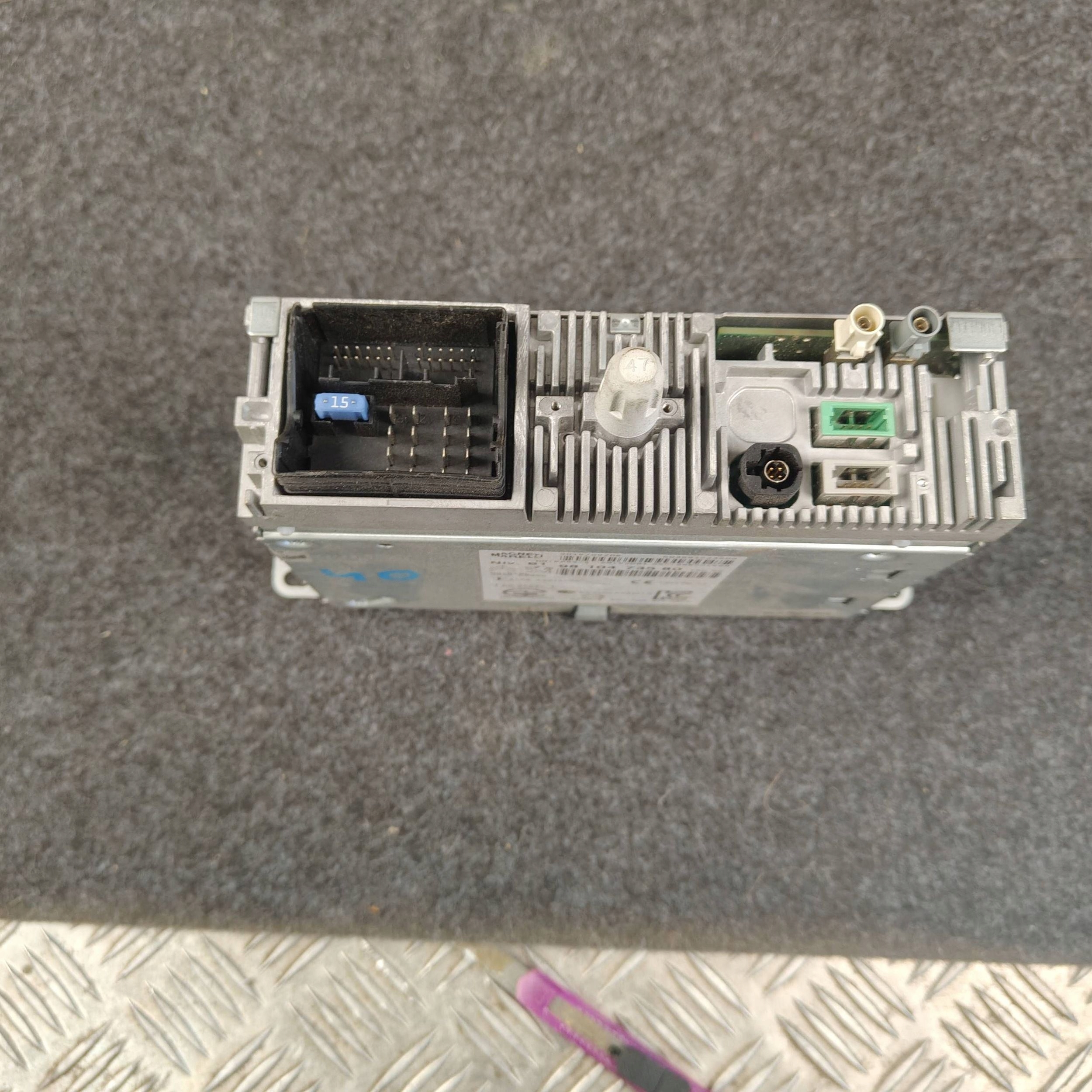 control unit audio Radio navigation Citroen C4 Cactus 9810473580