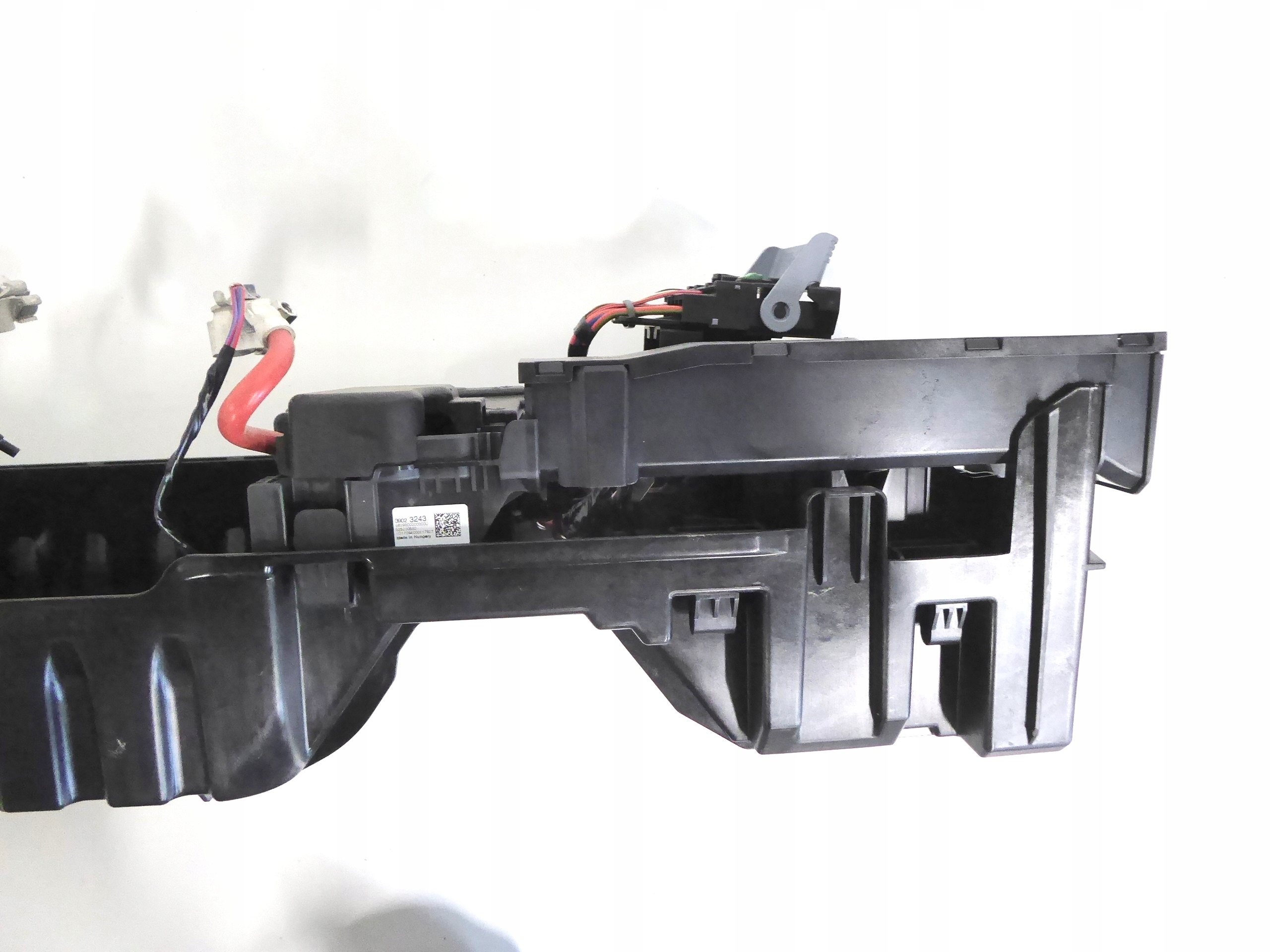 Kasten AKUMULATORA KLEMY OPEL ASTRA K 5