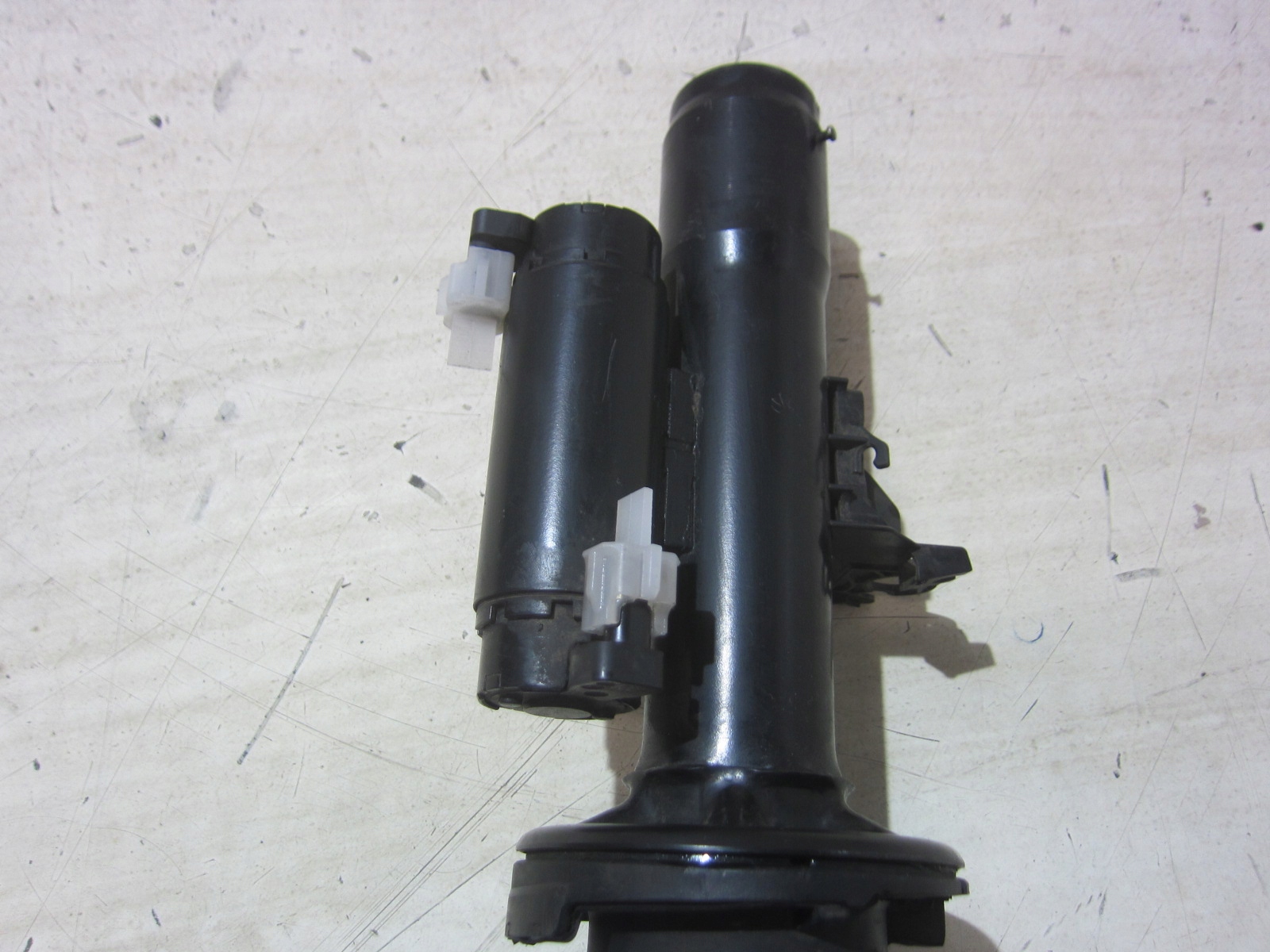 BMW 5 G31 X-DRIVE 4X4 shock absorber left front front VDM 37106866533