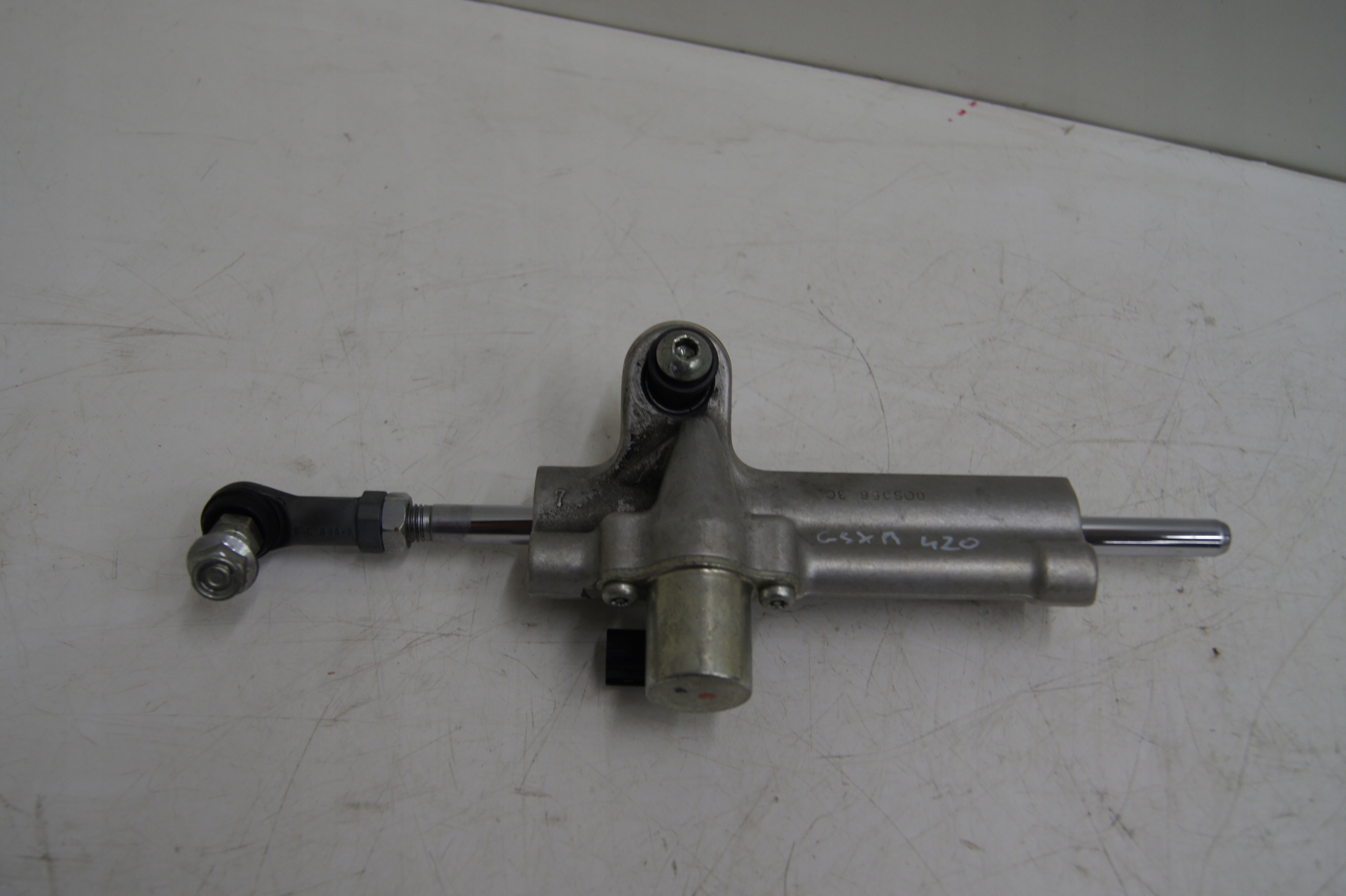 GSXR 600 L1 11- amortyzator skrętu