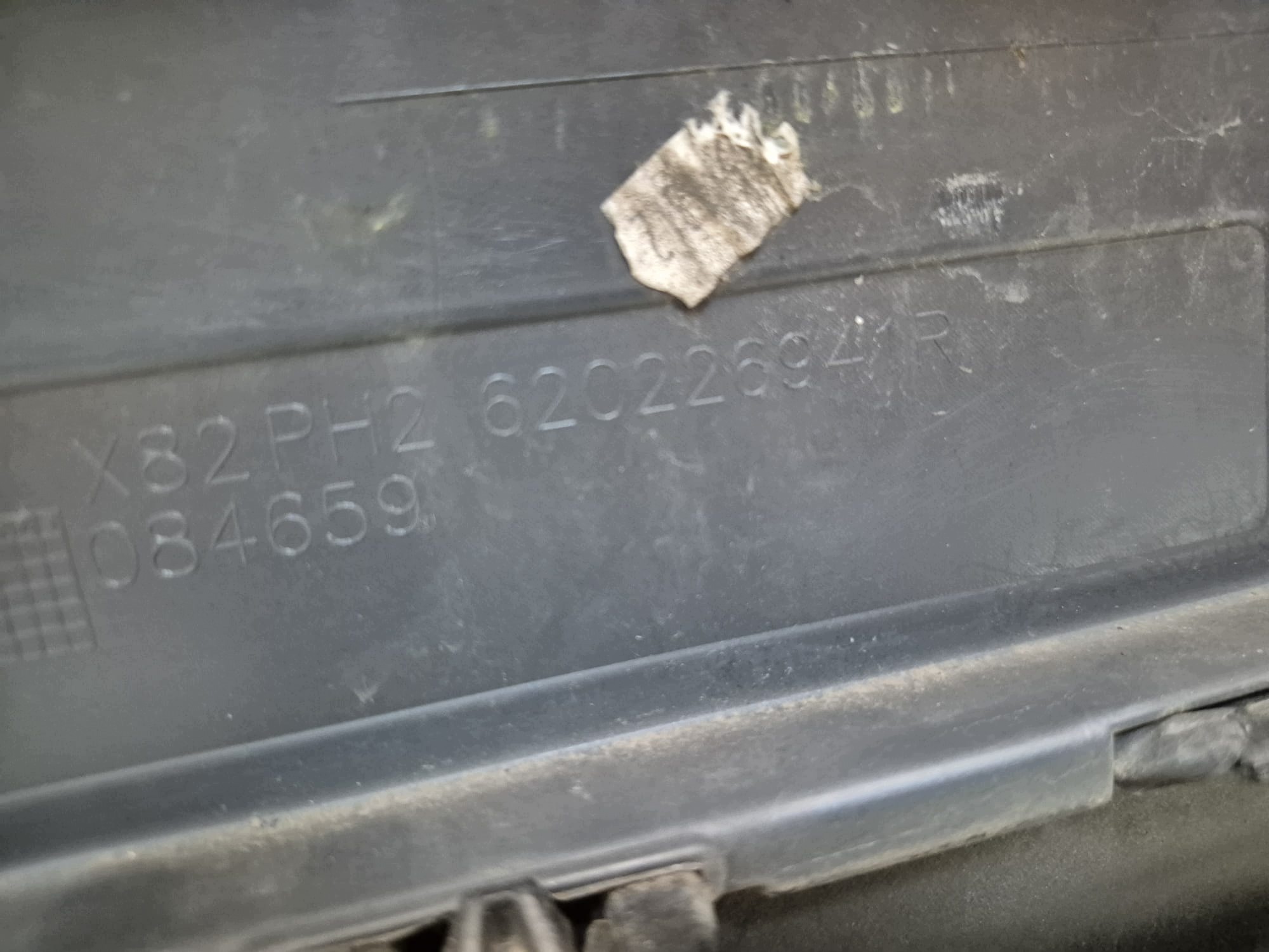 RENAULT TRAFIC III LIFT IV 21- bumper front front PDC 620226941R