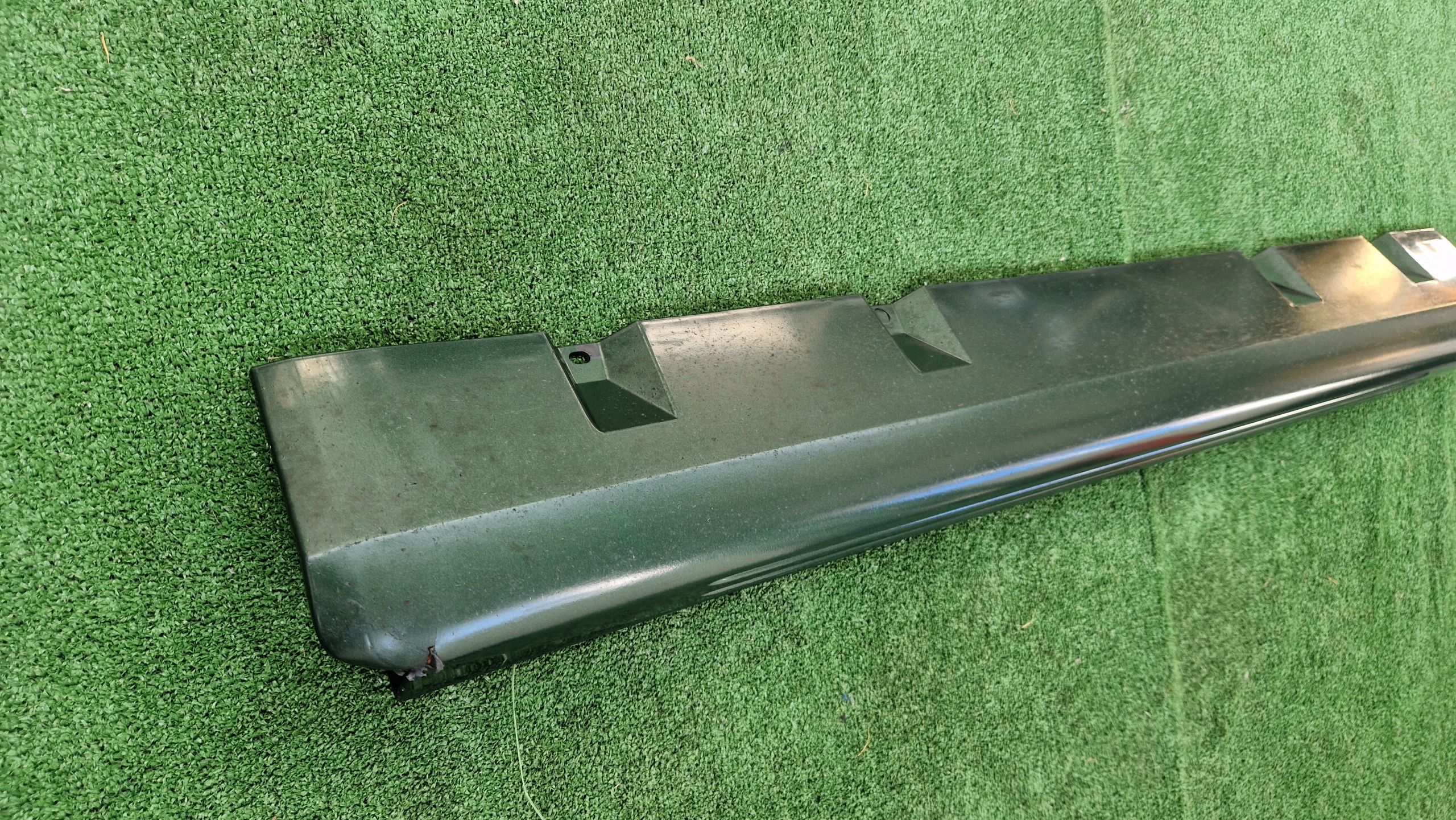 moulding threshold threshold right SUZUKI JIMNY 1998R > 2017R COLOR ZLC