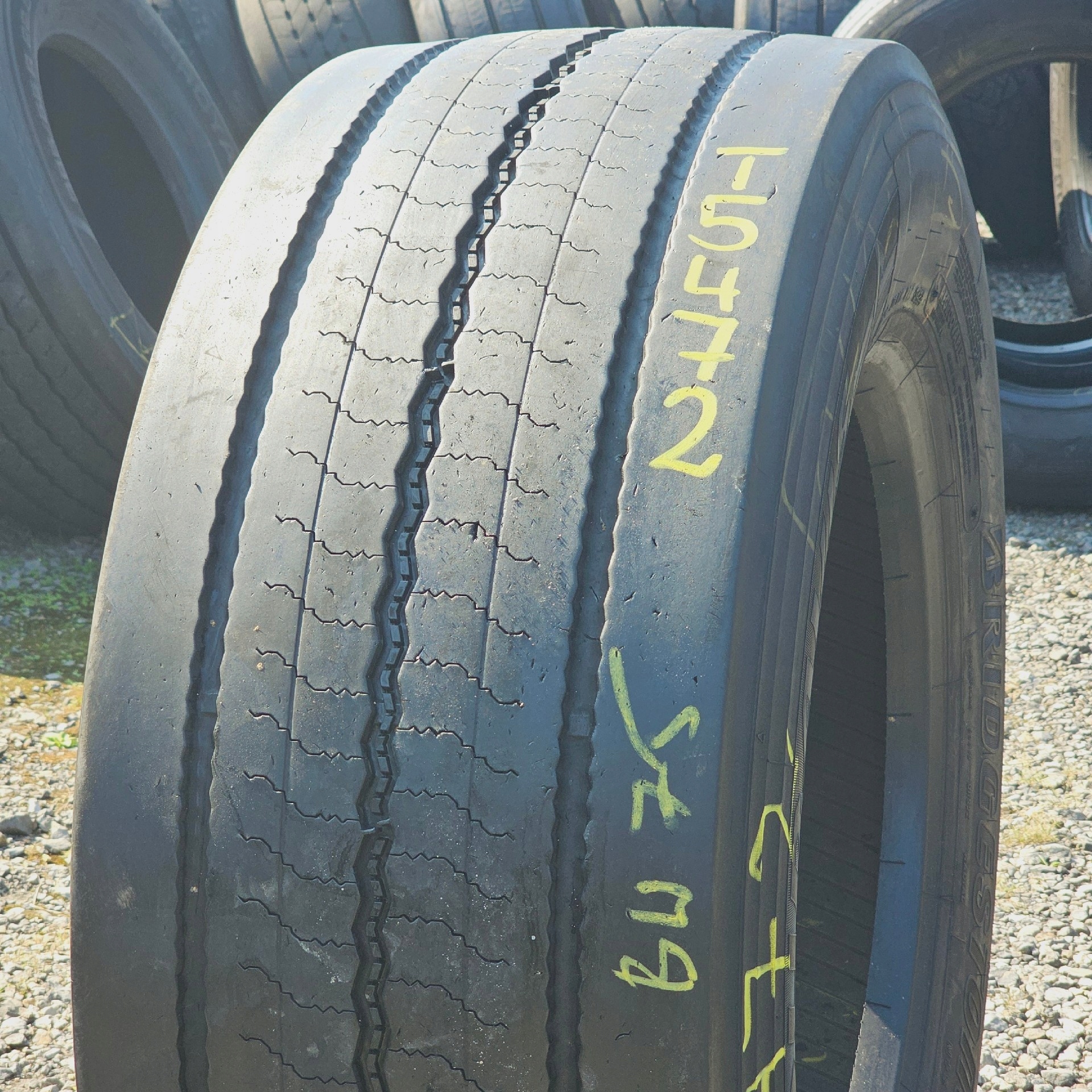 385/55R22,5 BRIDGESTONE DURAVIS R-STEER 002 (T5472)