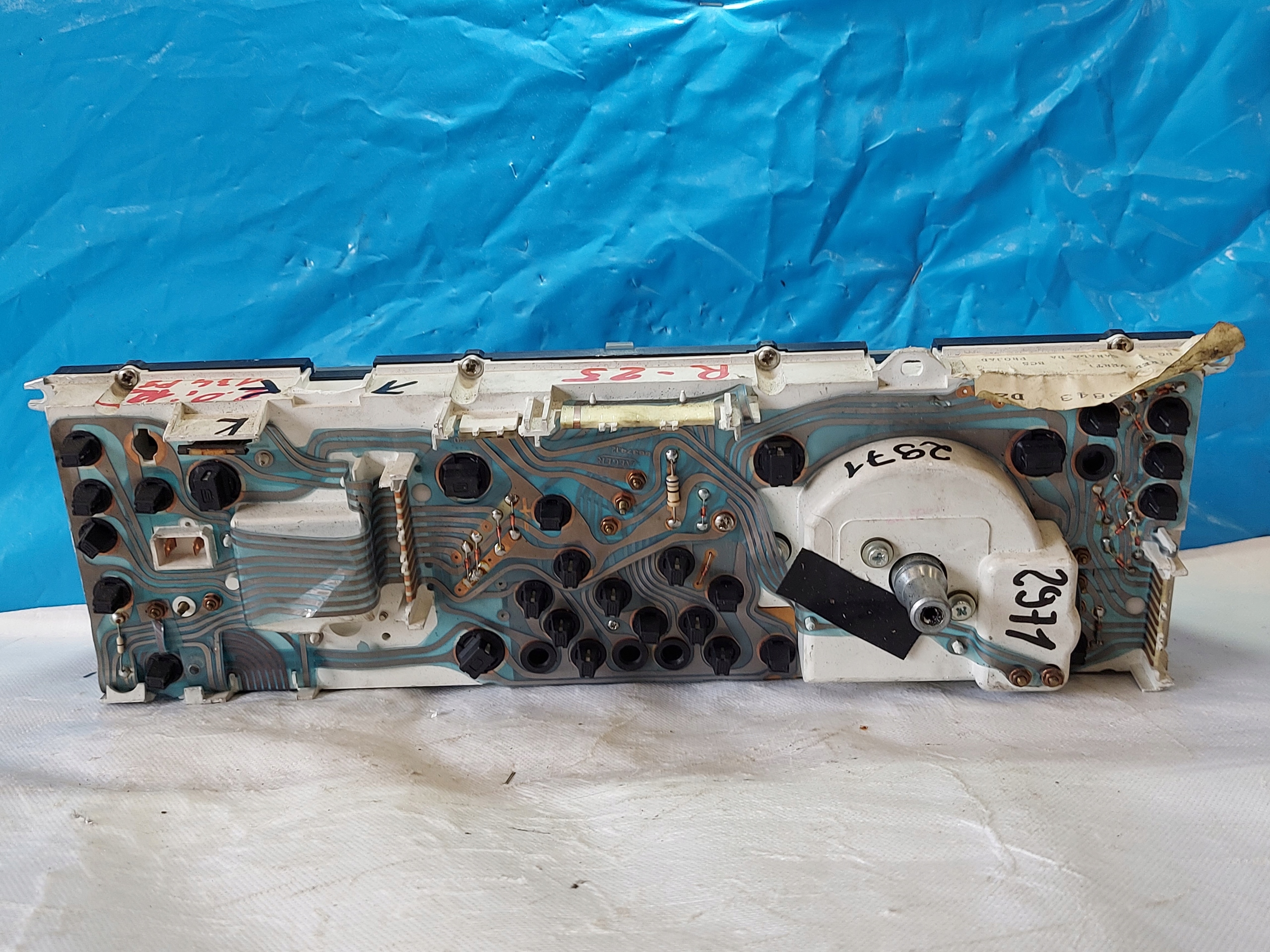 dials clock RENAULT 25 2.0 B 7700803843