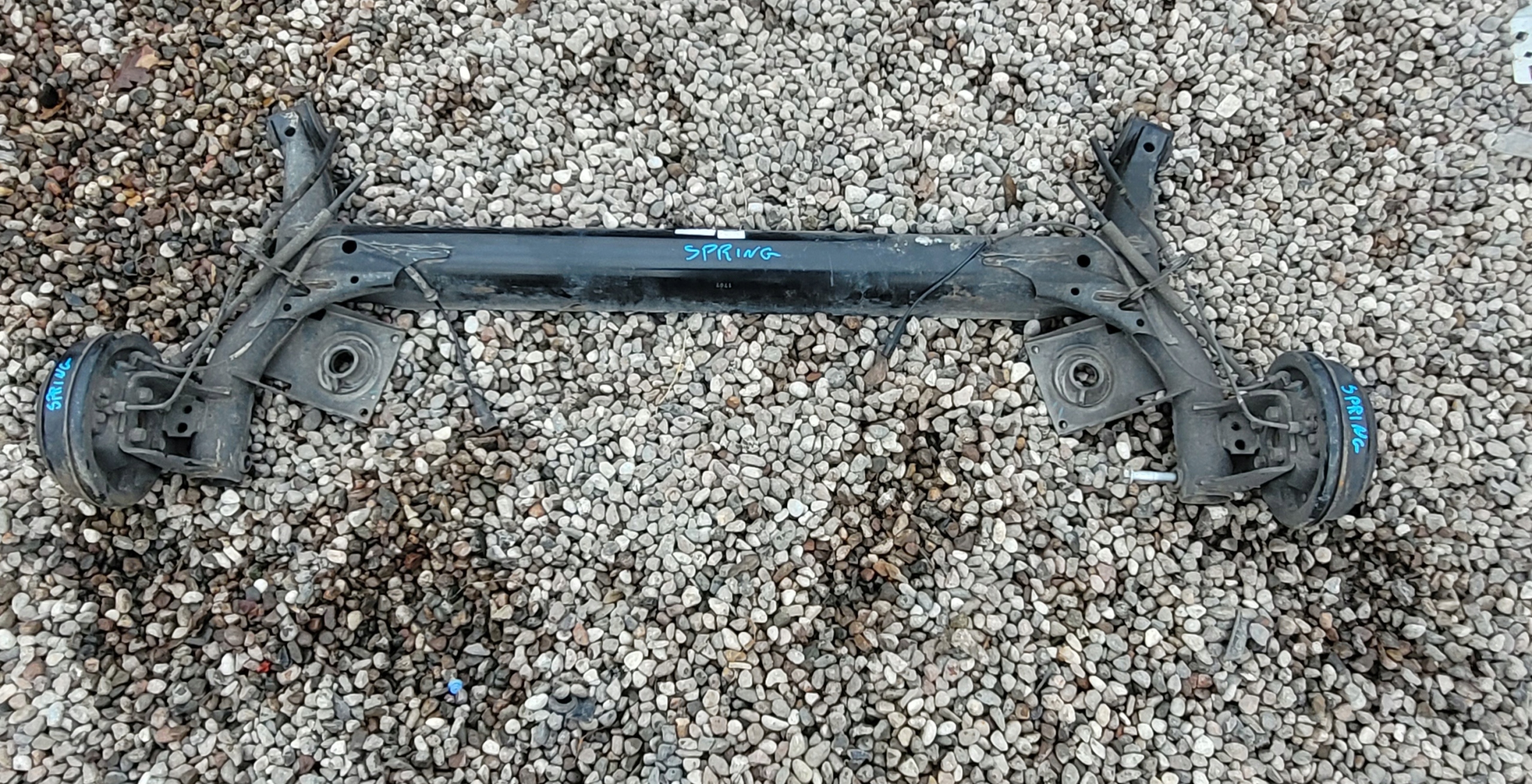 achse heck hinten Achsträger DACIA SPRING