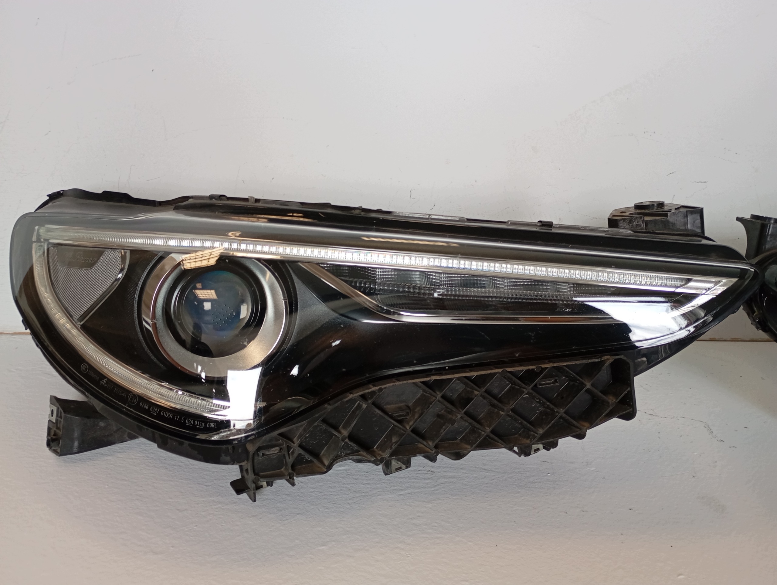 Licht Leuchte BIXENON links oder rechts ALFA ROMEO STELVIO 50559300 50559297
