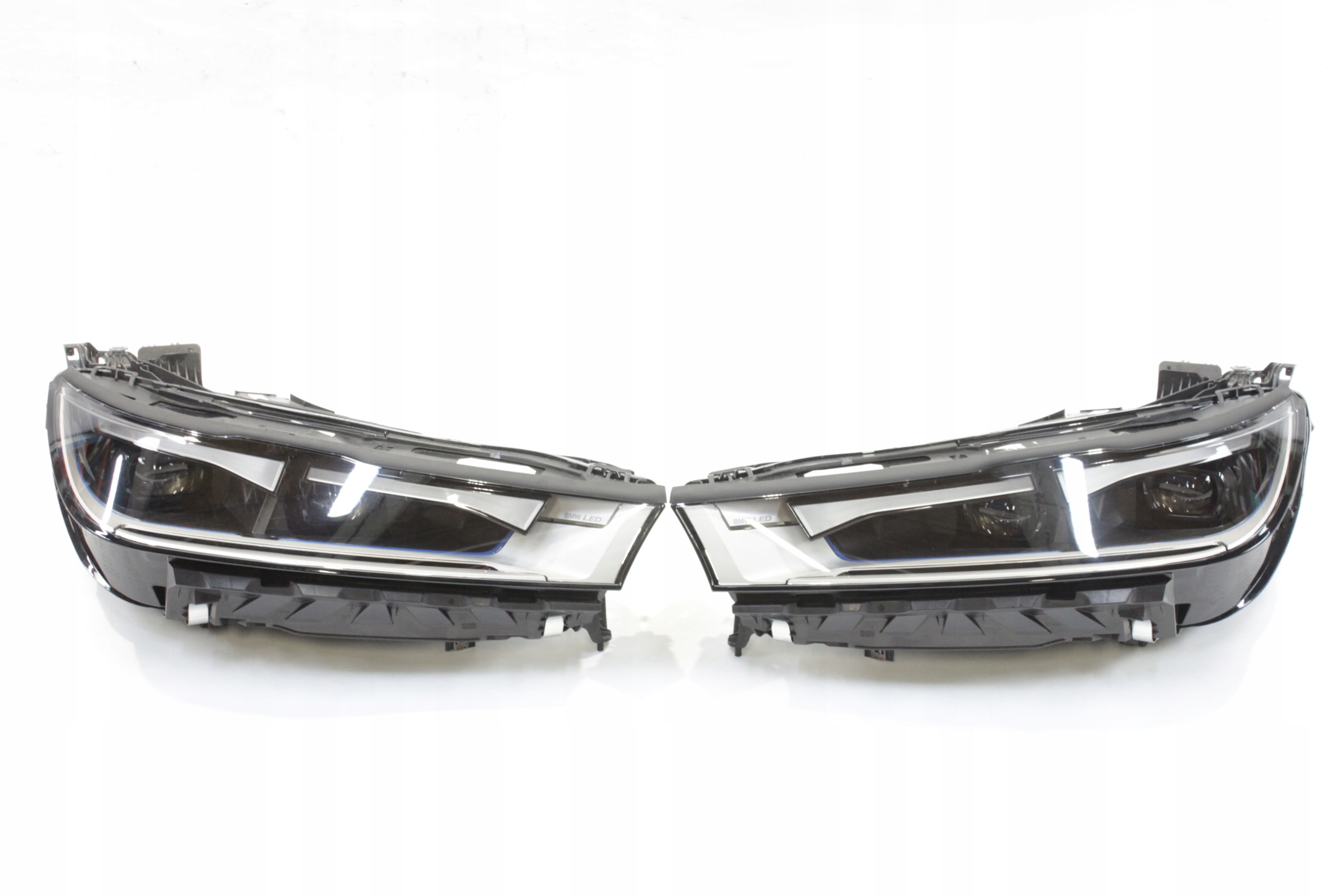 LAMPY PRZEDNIE KOMPLET FULL LED EUROPA BMW iX I20