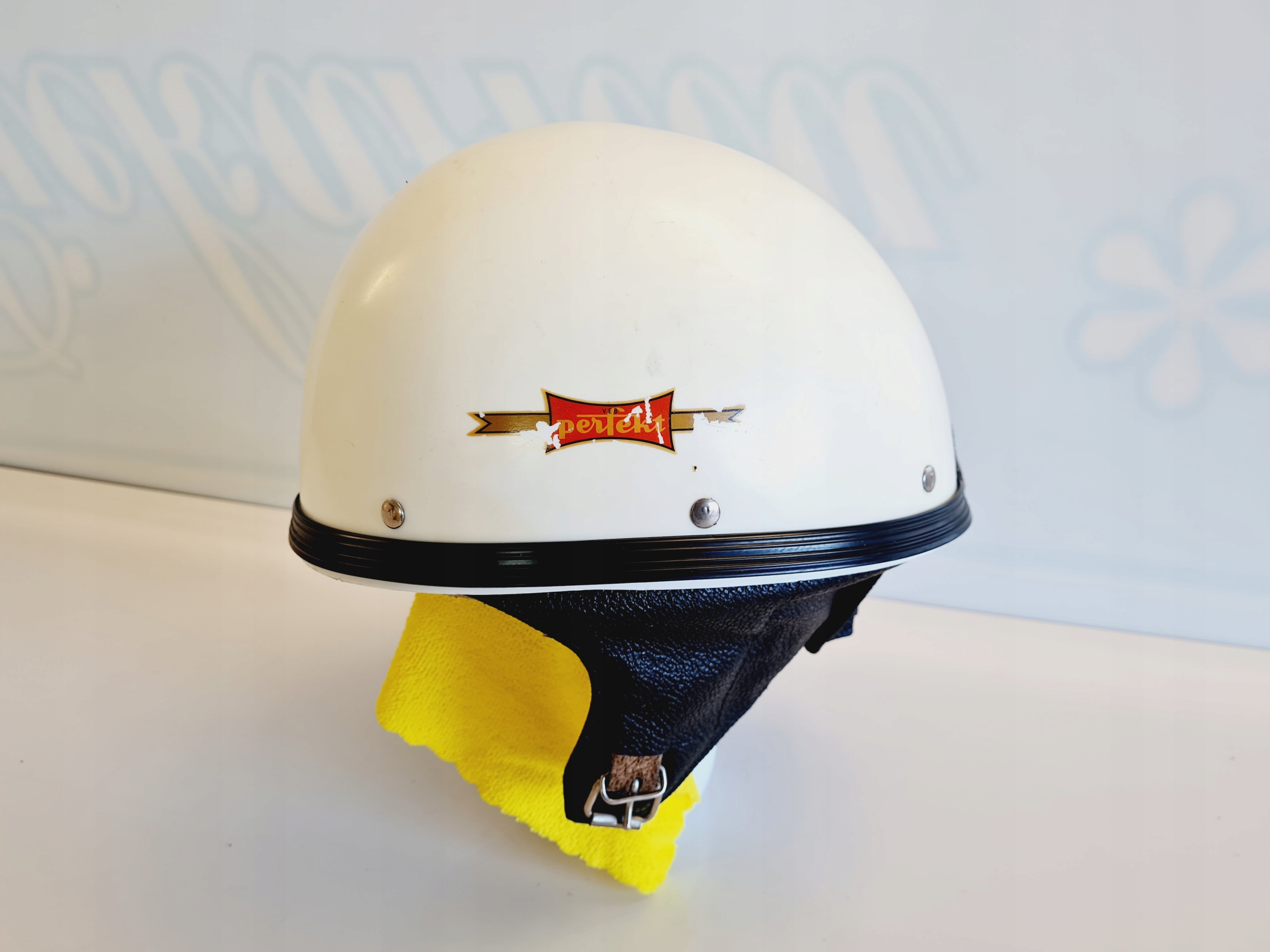 PERFEKT DDR KASK ORZECH HEŁM NA KLASYKA VINTAGE Z PRL