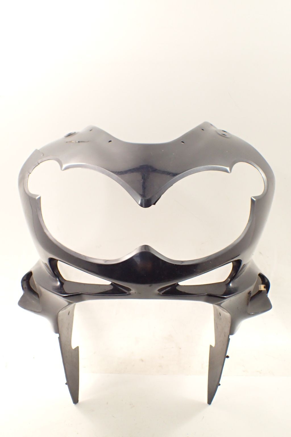 H.R f670477549f4bdfcb717223be7f0