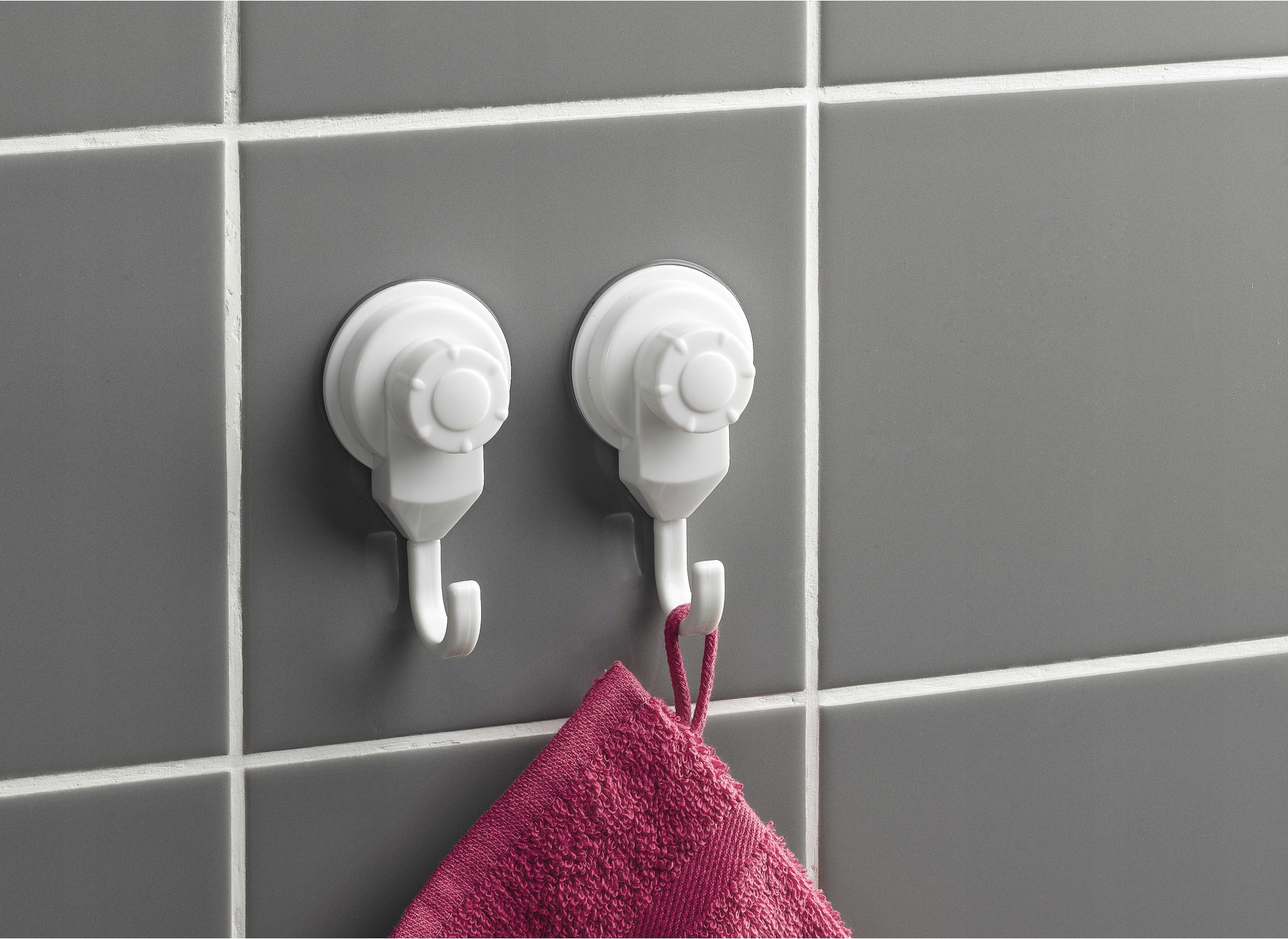 WIESZAKI HACZYKI ŁAZIENKOWE NA RĘCZNIK SAMOPRZYLEPNE PRZYSSAWKI 2 SZT Szerokość 45 mm