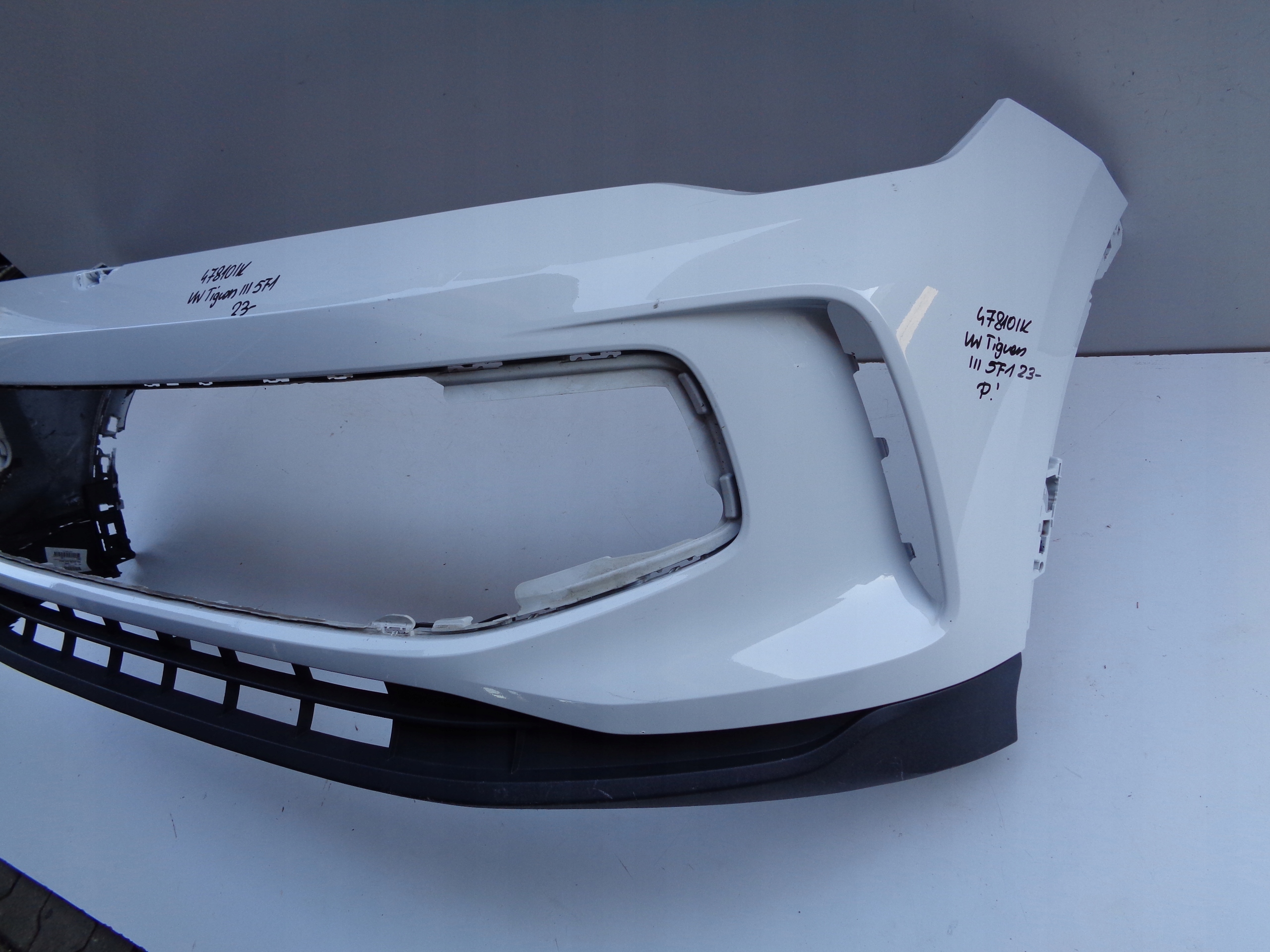 Frontstoßstange VW TIGUAN III 571 23- NR 47810