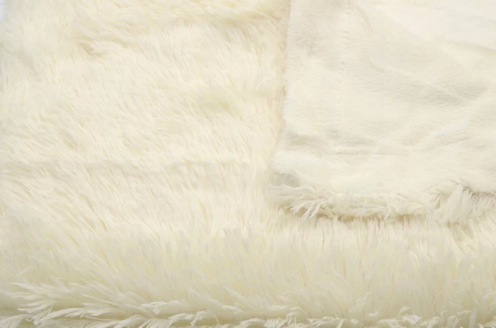 Narzuta Koc Włochacz Futrzak 160x200 Kremowy Materiał wykonania poliester