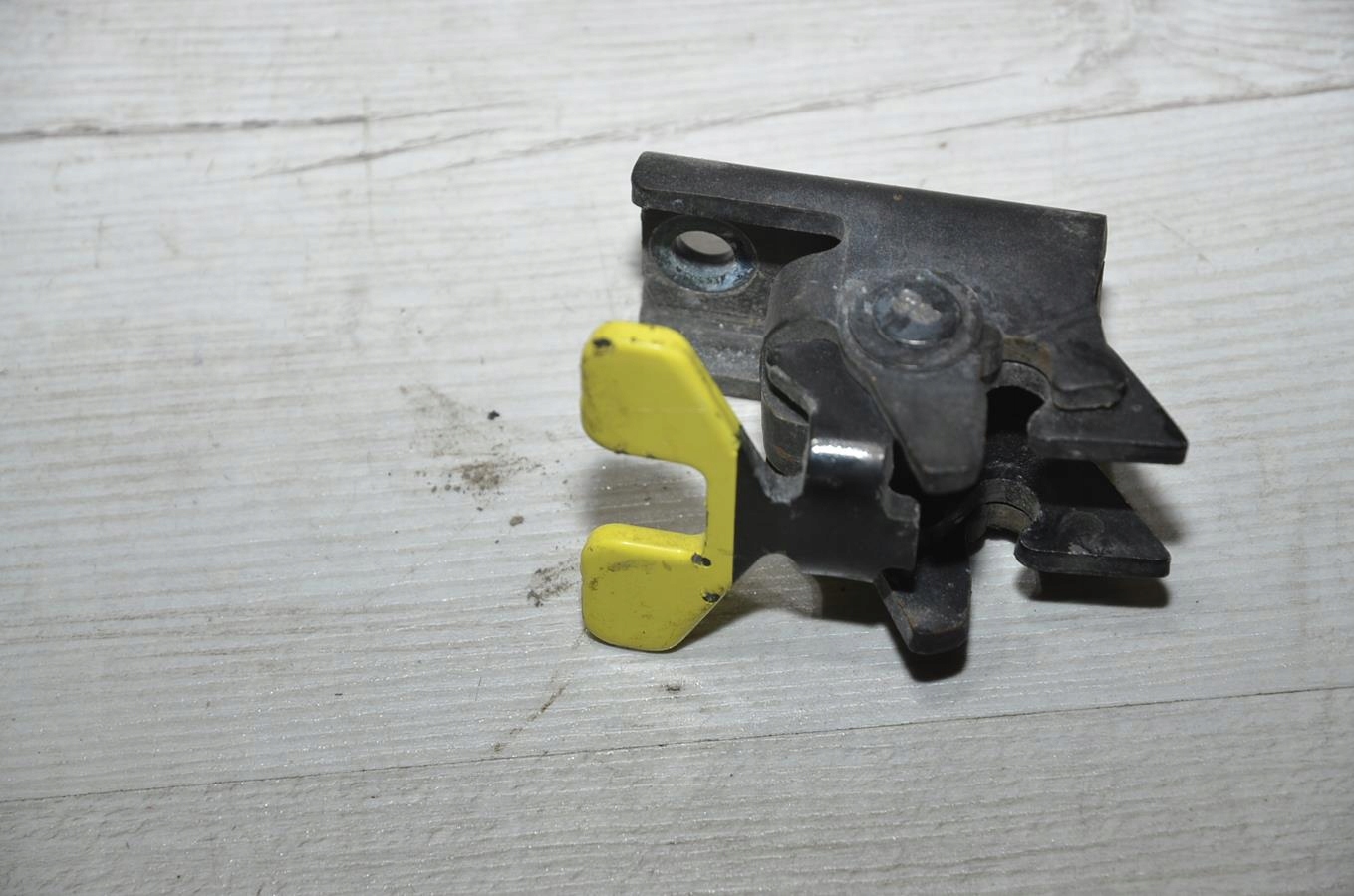 Rygiel door right rear part Partner Berlingo III