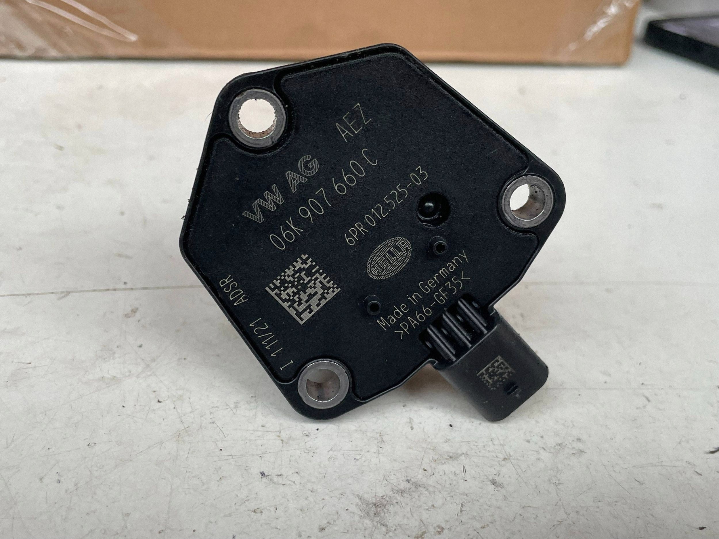 sensore Livello olio SKODA OCTAVIA MK4 06K907660C @M